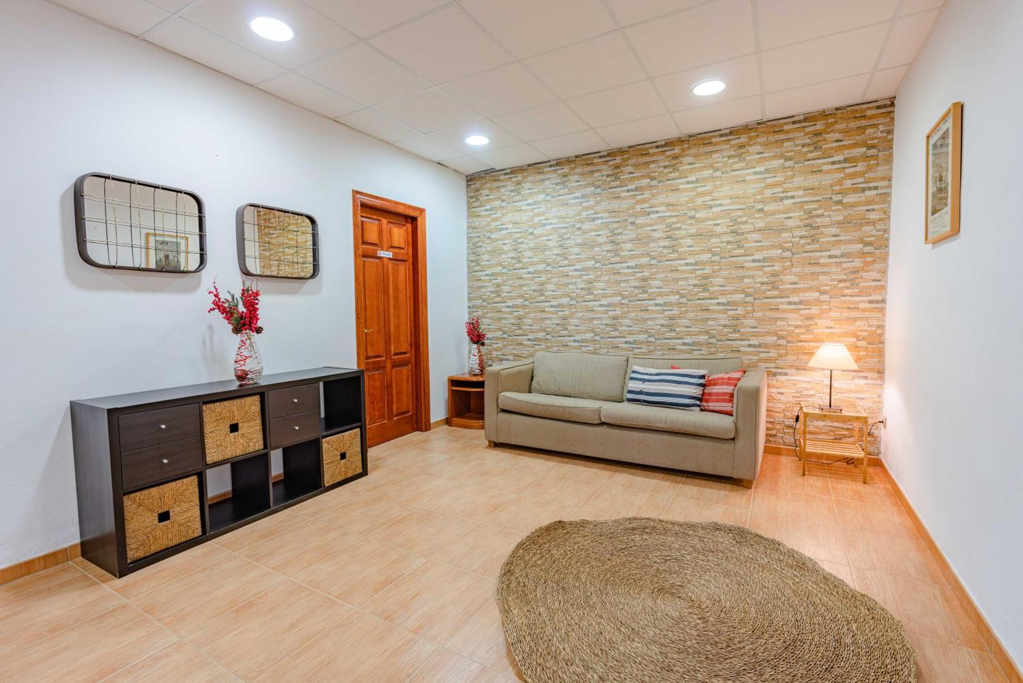 10 Luxe By Lirios Village *