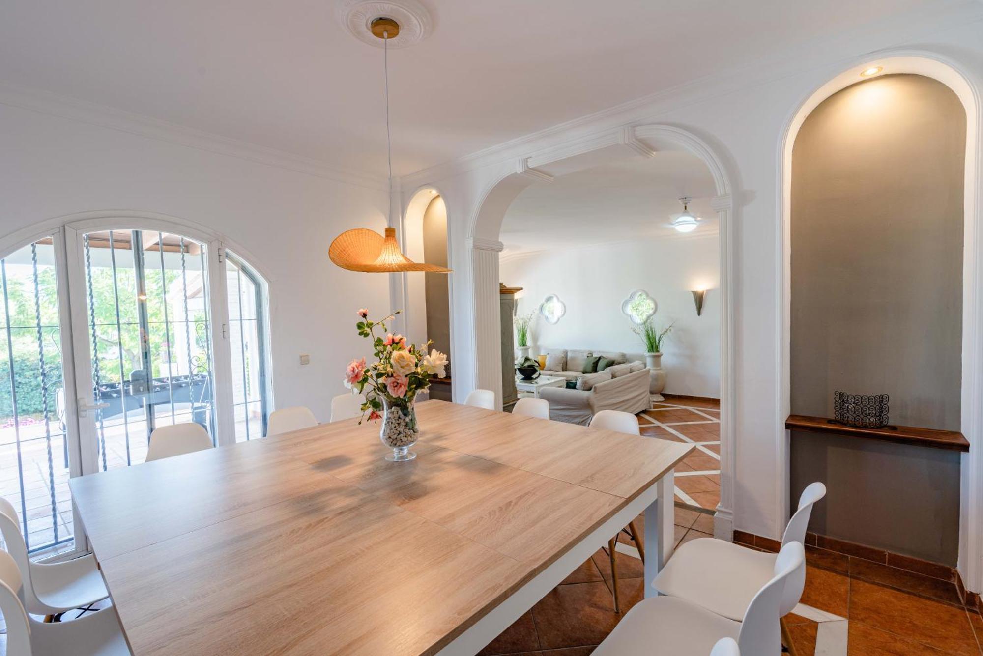 10 Luxe By Lirios Village