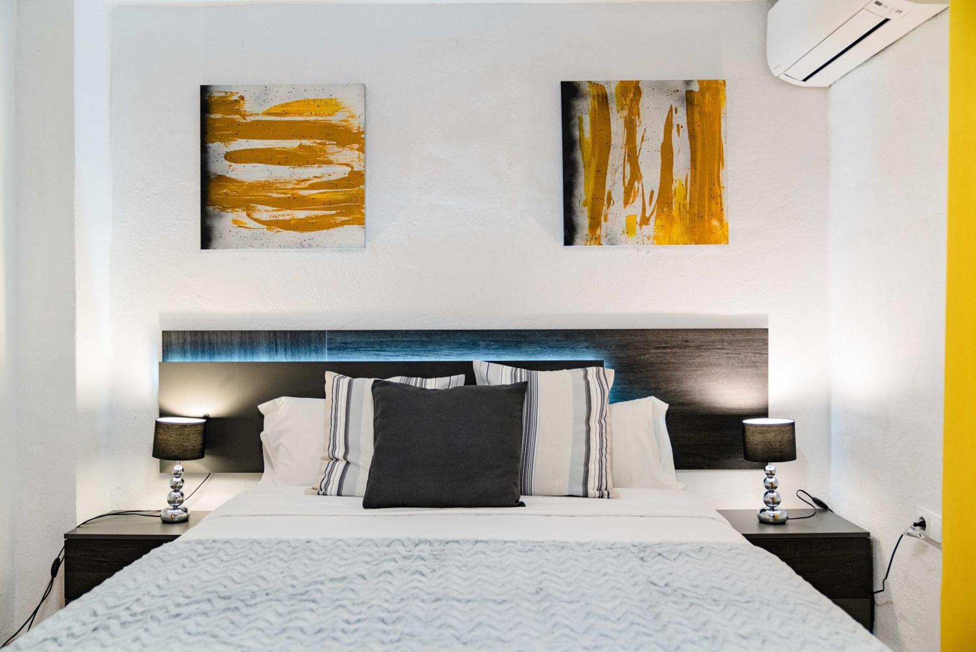 10 Luxe By Lirios Village Villa Marbella