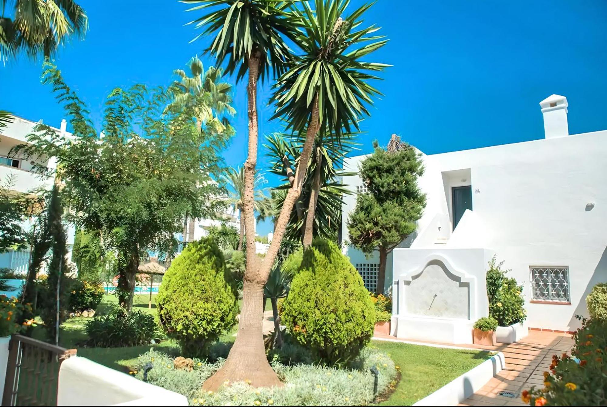 Gorgeous 2br Apt. W/ Mountain View Puerto Banus Marbella