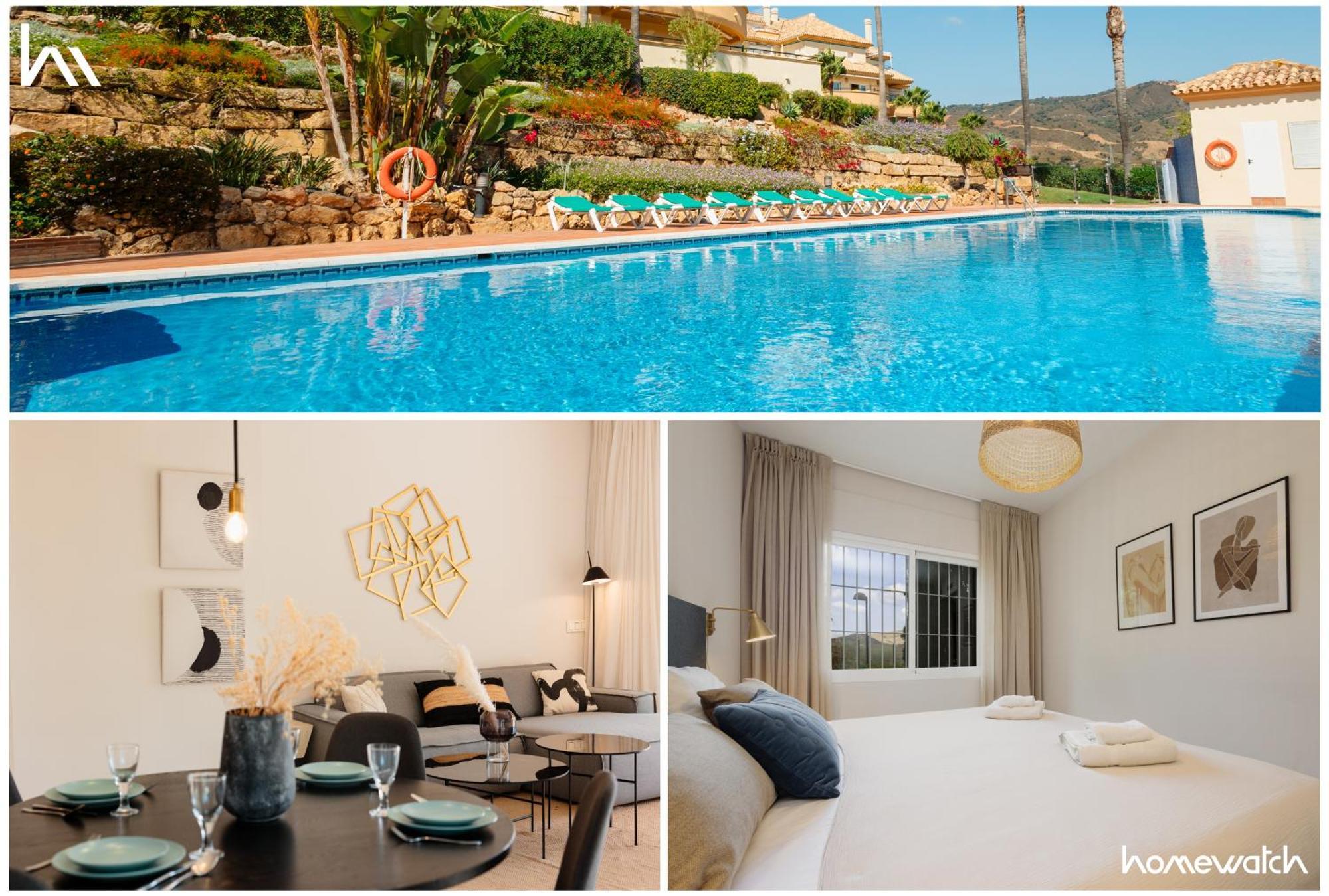 Luxurious Frontline Golf In Elviria Apartment