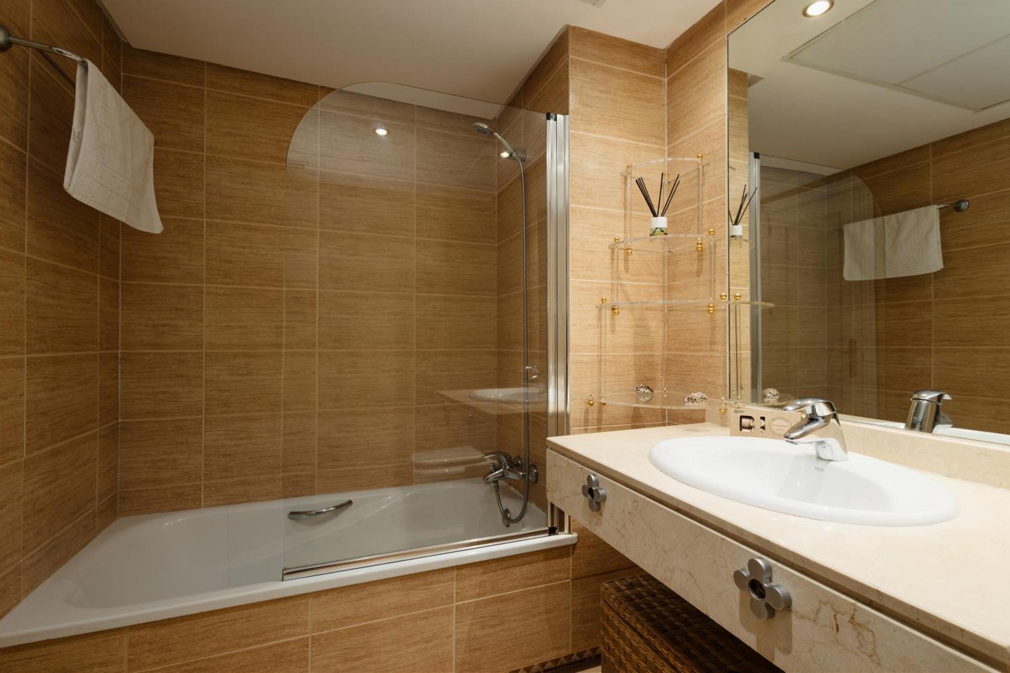 Cozy holiday home in Dama de noche in Puerto Banús Appartement Marbella