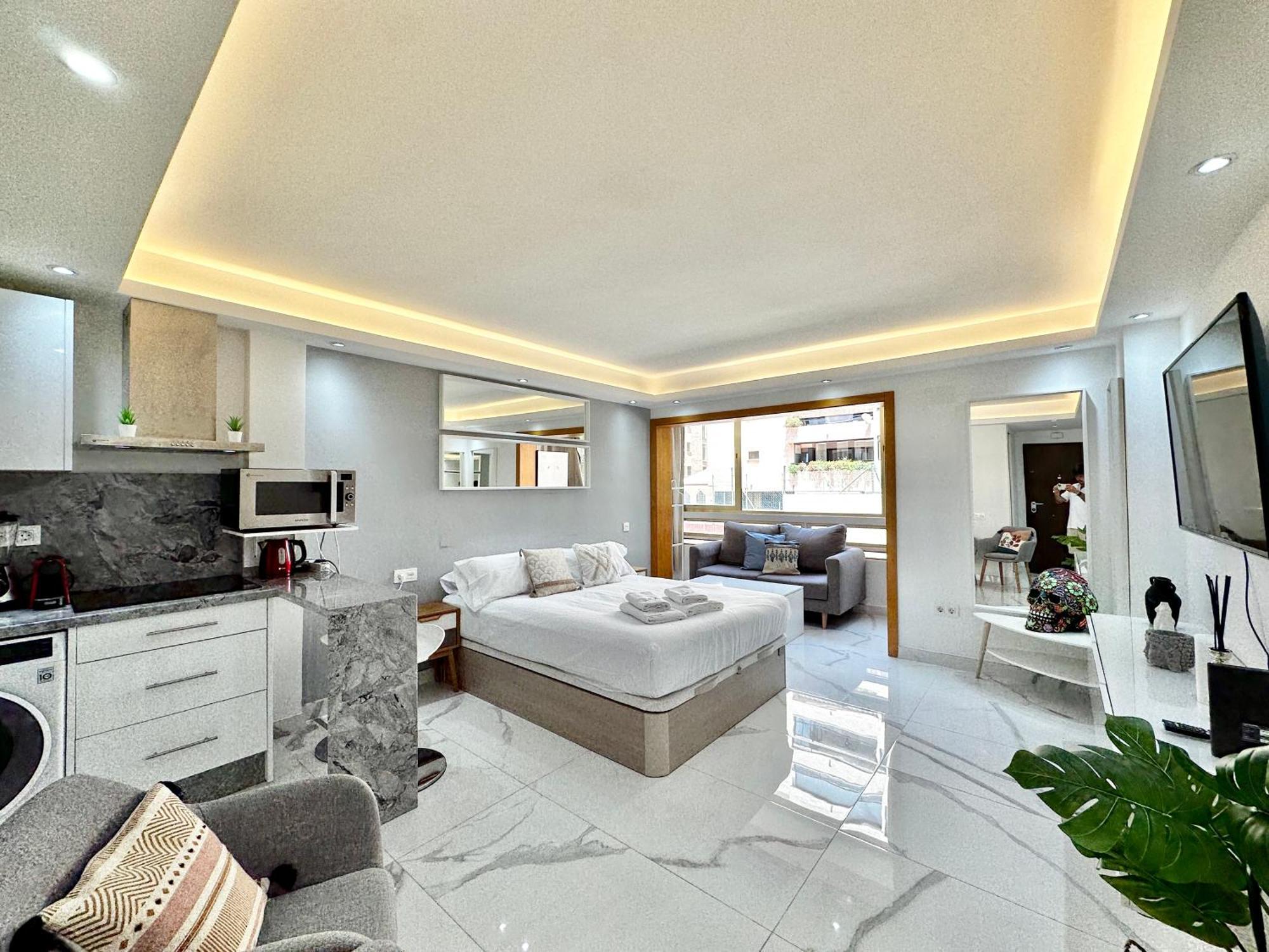 Studio Oasis In 2º Line Beach In The Centre Of - Eaw Homes *