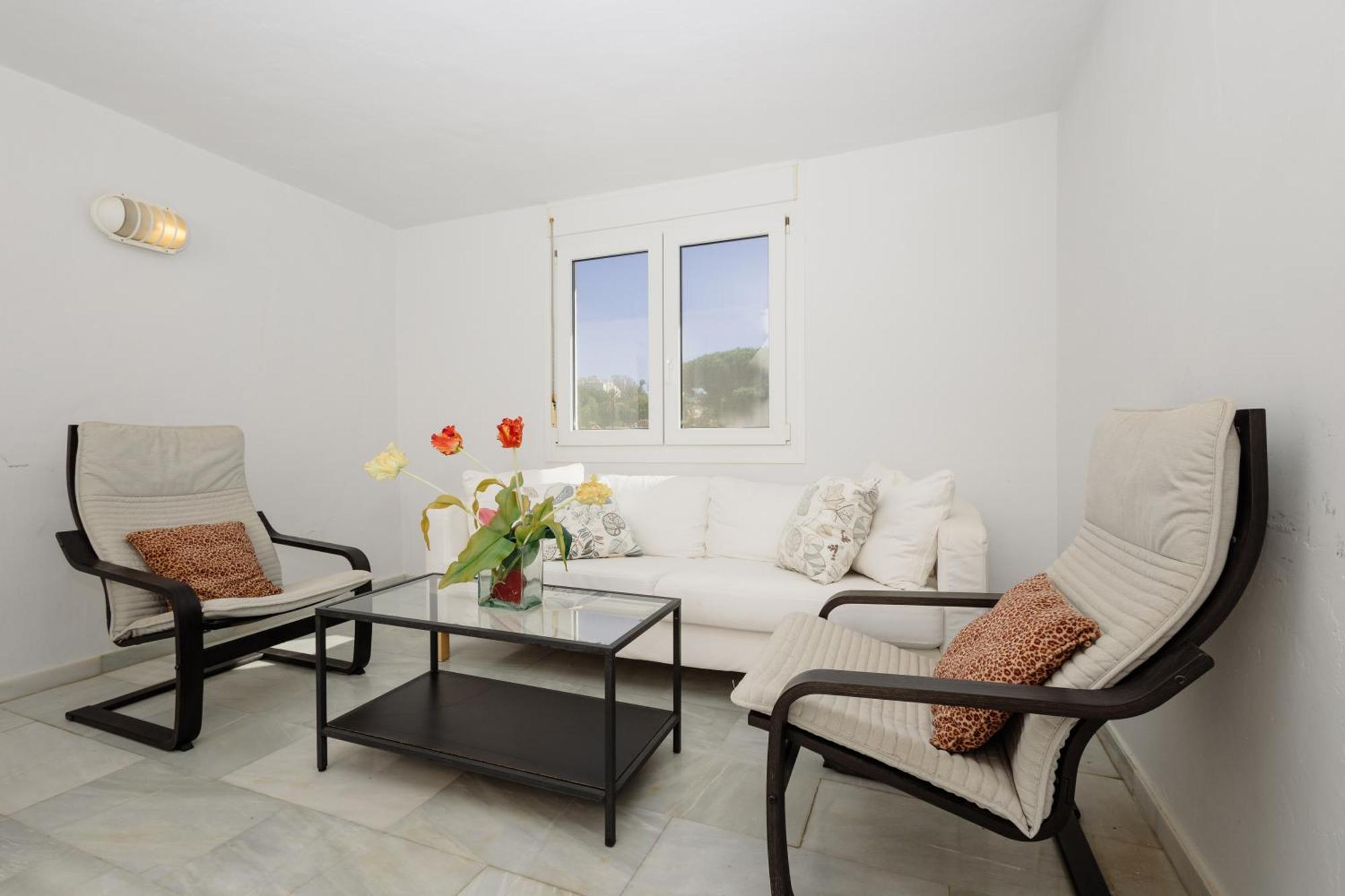 Oceano - A Beachfront Retreat With Heated Pool And Jacuzzi In Costabellla, *