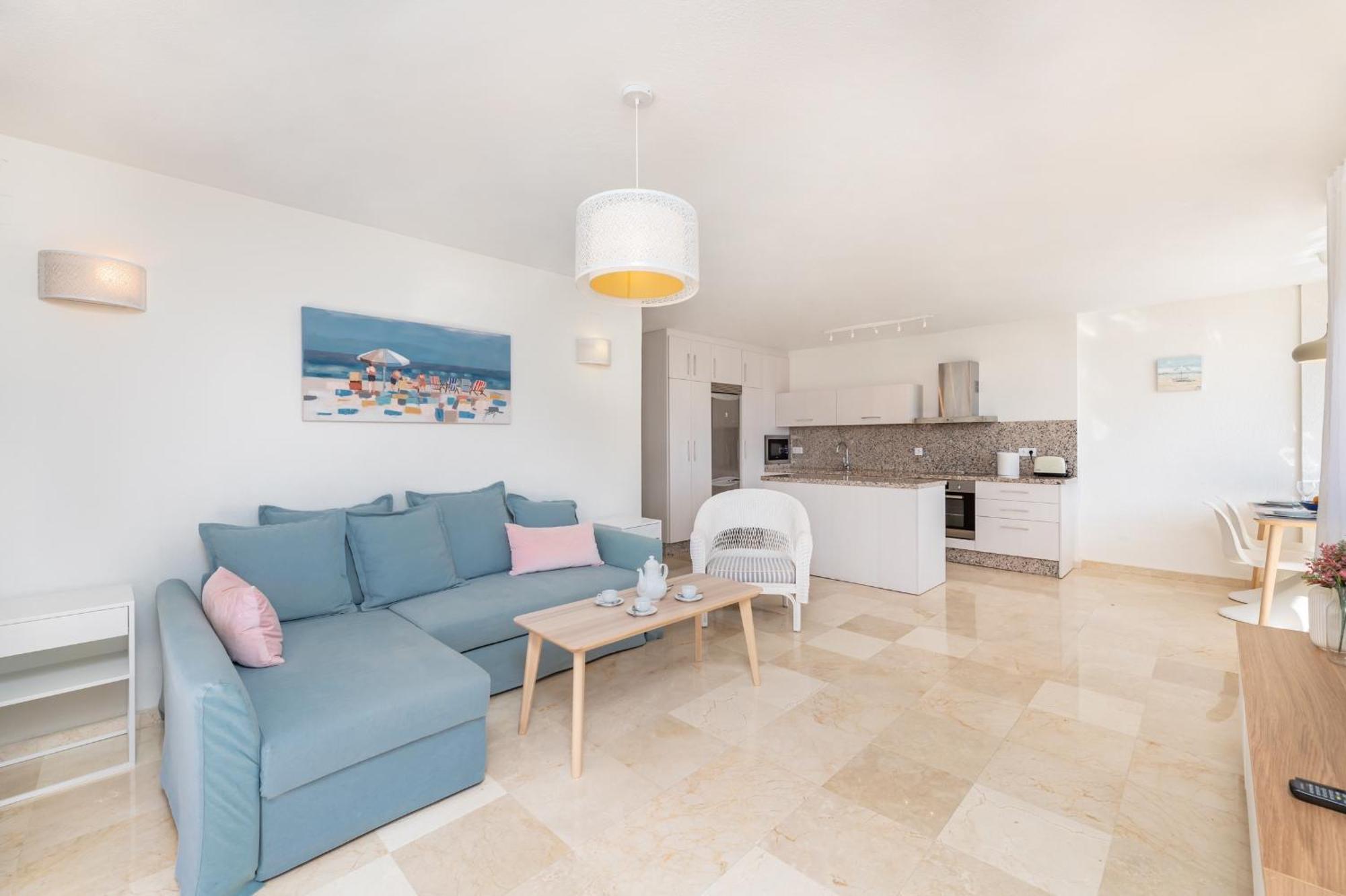 Apartment Sunny By Kura Homes *