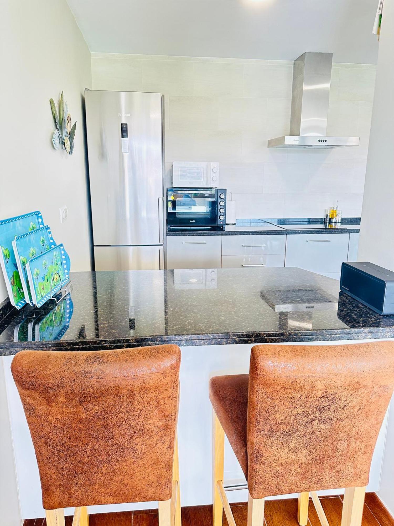 Issa Private Loft In Villa Marbella