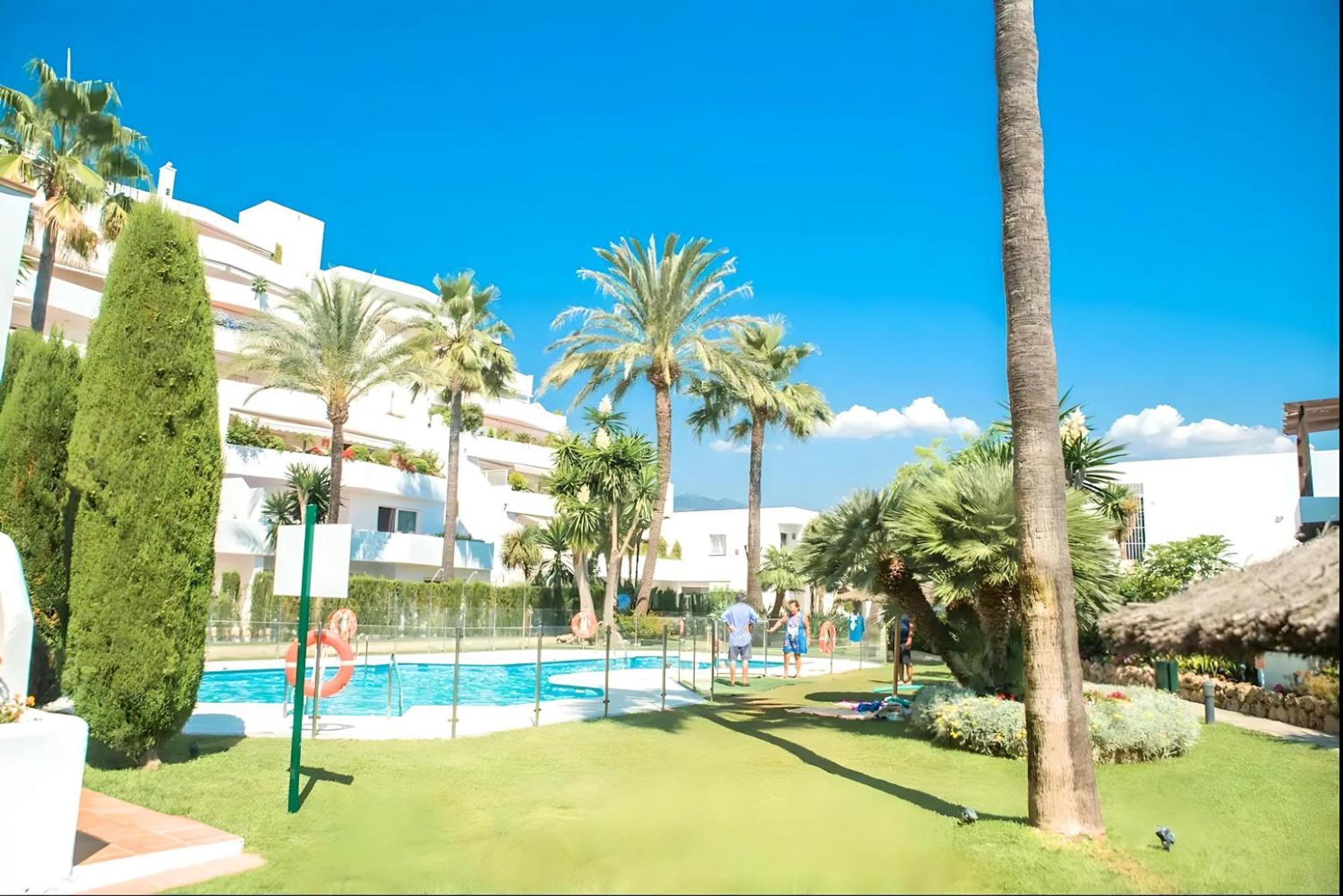 Gorgeous 2br Apt. W/ Mountain View Puerto Banus Marbella