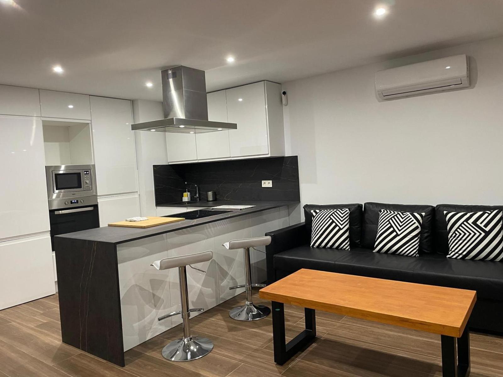 Luxury Views Apartment