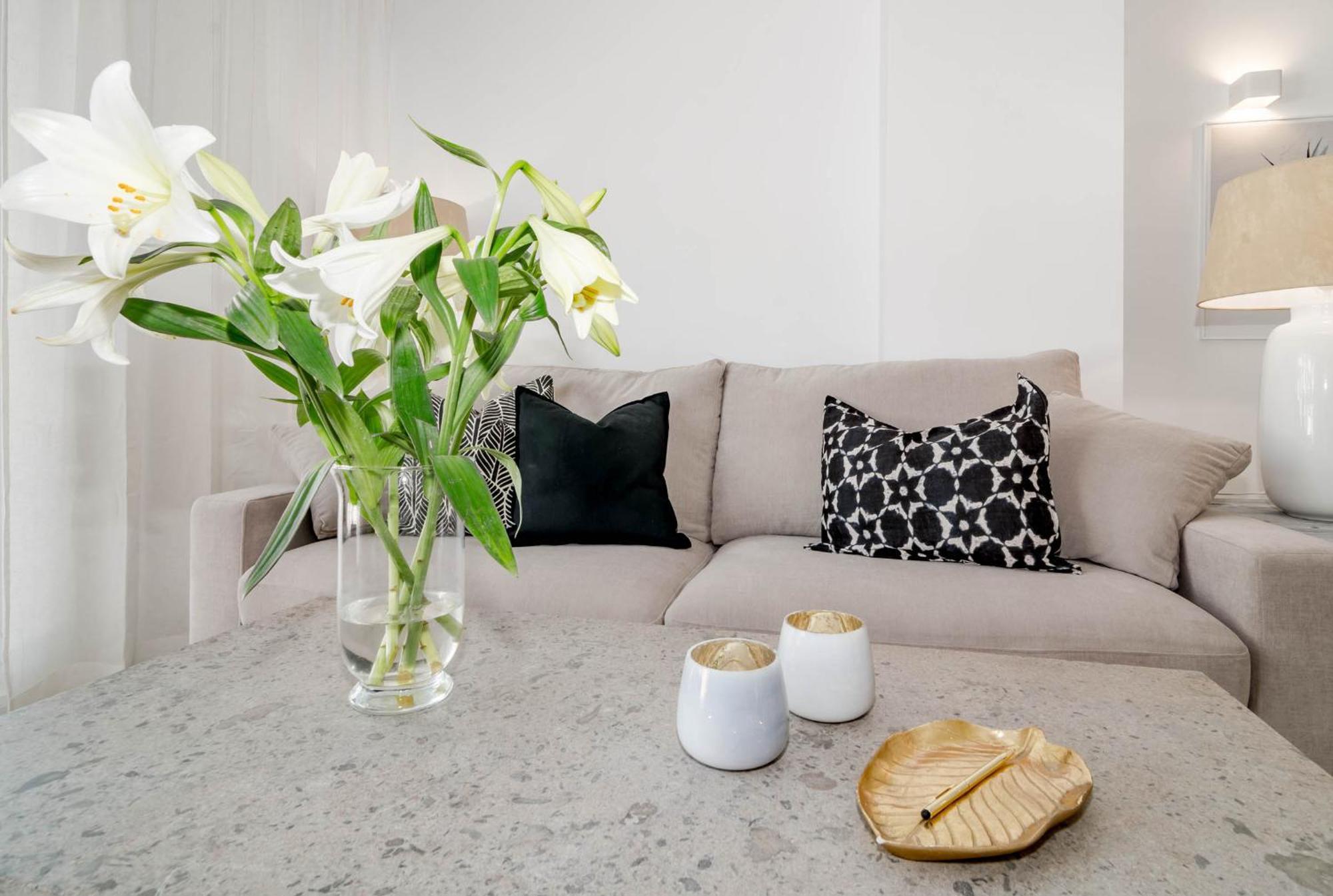 Ivy-modern 3 Bedroom Private Garden Appartement *