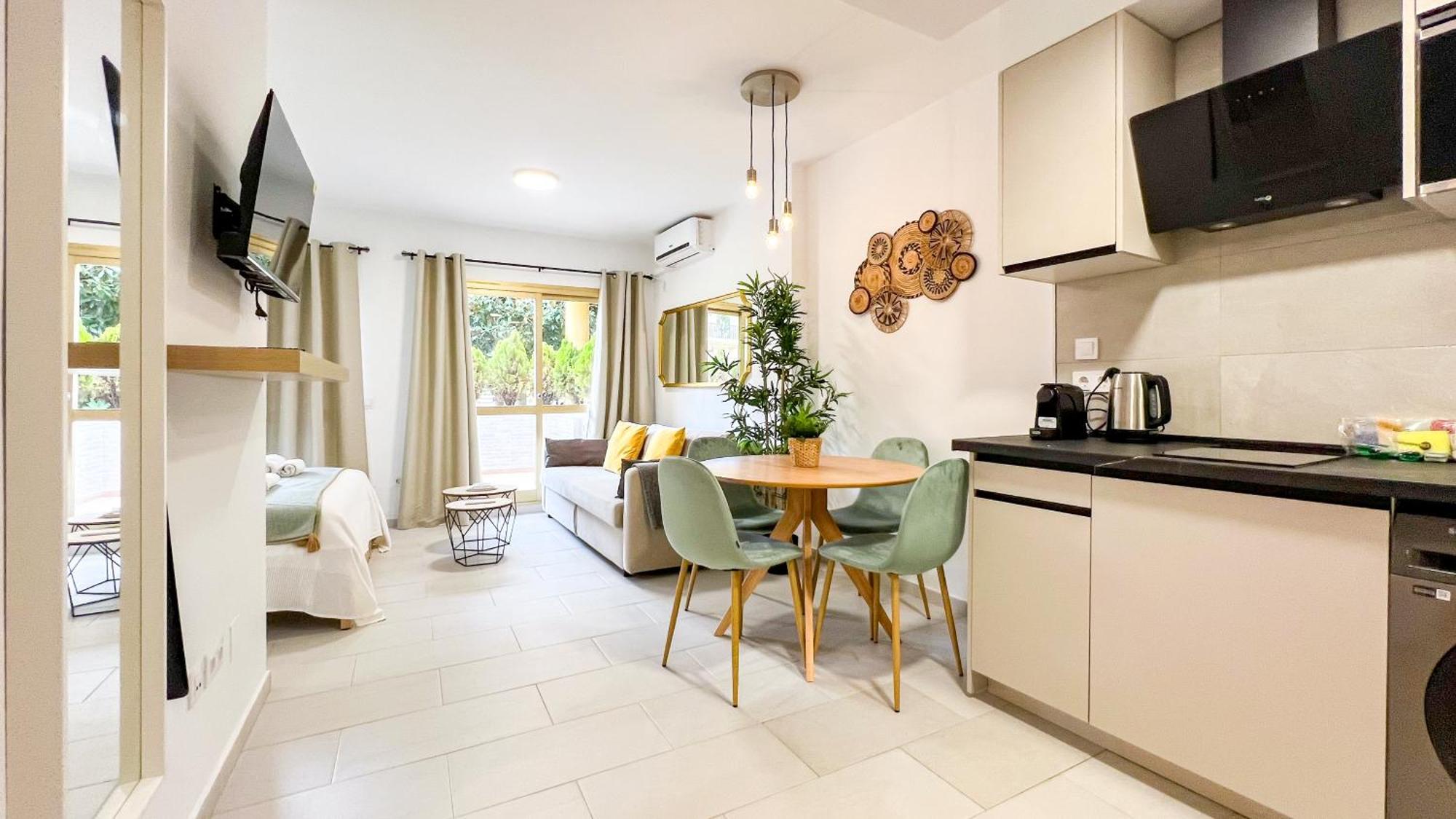 Oleholidays 201 Romana Playa Junto Al Mar Appartement Marbella
