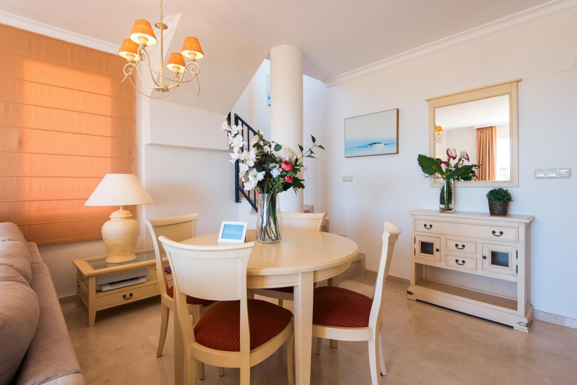 Apartamento Rentandhomes Penthouse Elviria Golf Marbella