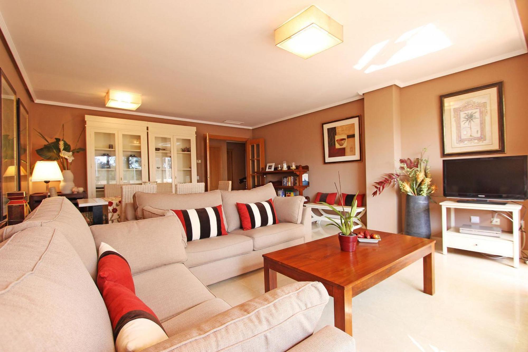 1039 Front 2 Line Penthouse