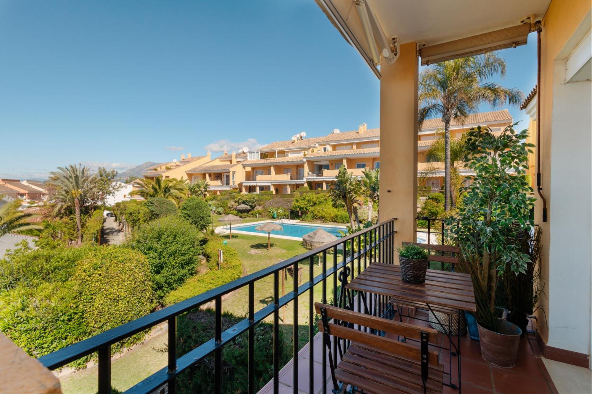 Beautiful Beachside Duplex With Amazing Sea Views Marbella