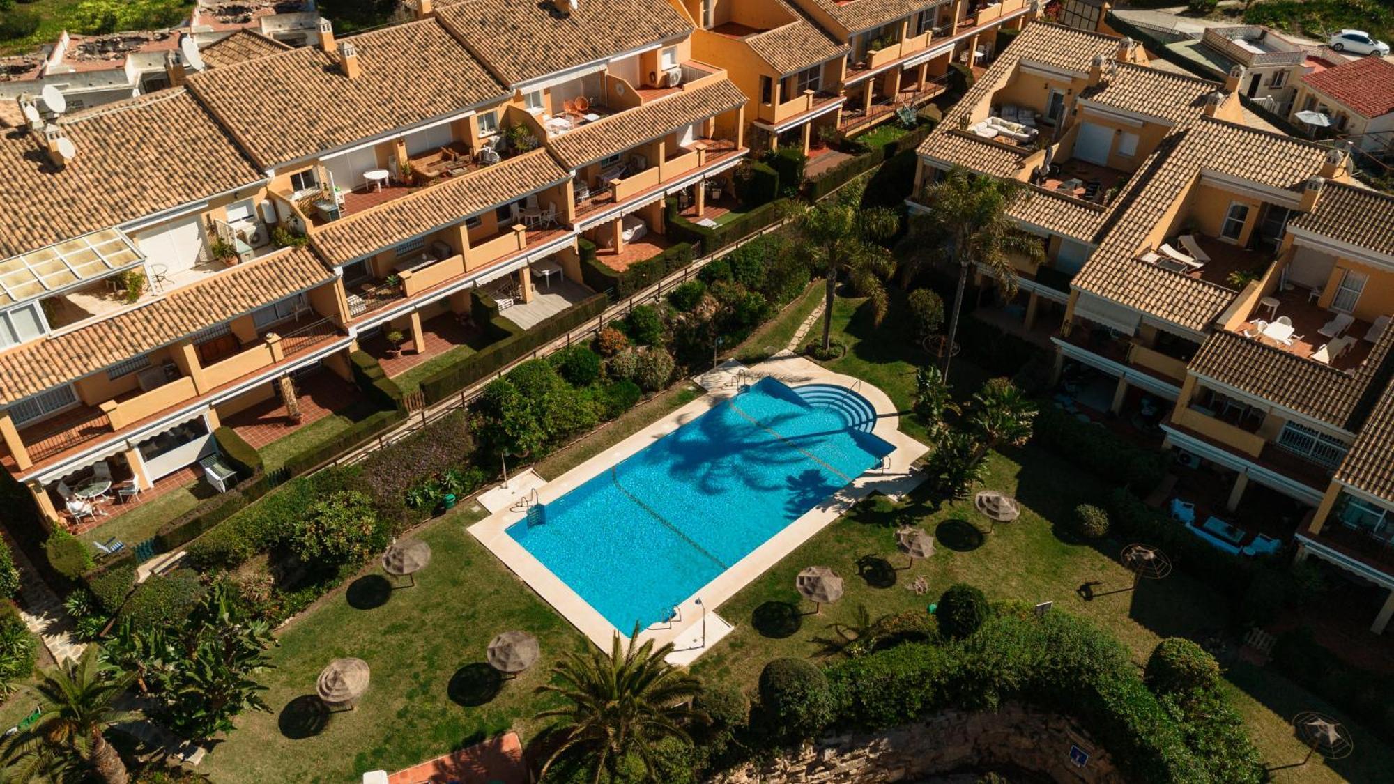 Beautiful Beachside Duplex With Amazing Sea Views * Marbella