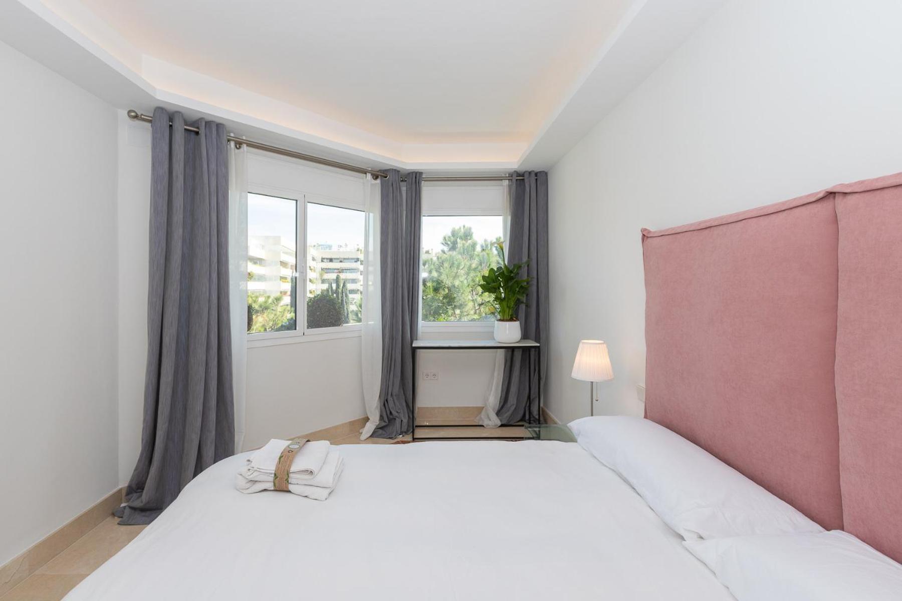 Lujoso Con Piscina En Paseo Maritimo Appartement *