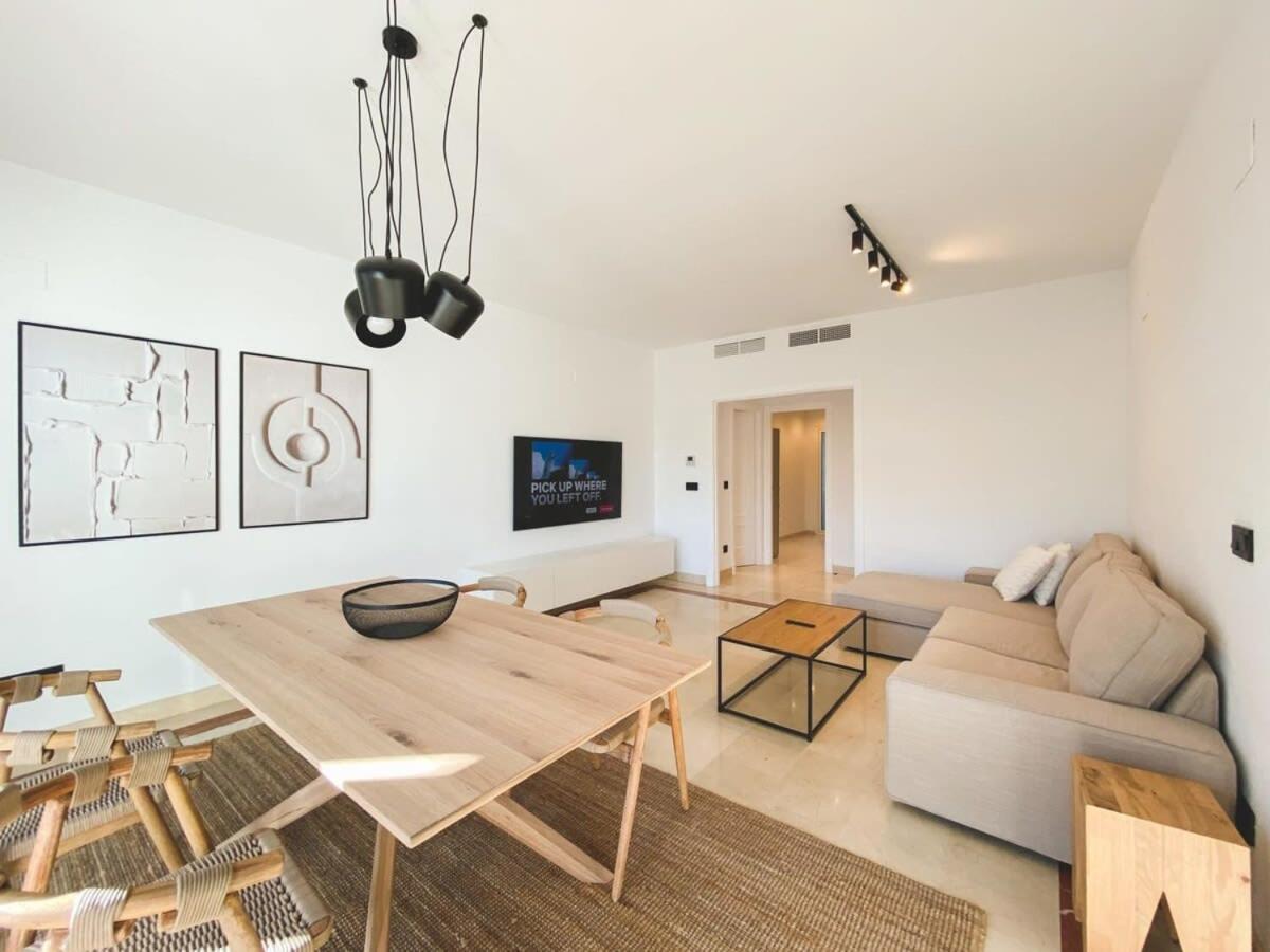 Spacious Gym Paddel Club Wifi Park Apartment *