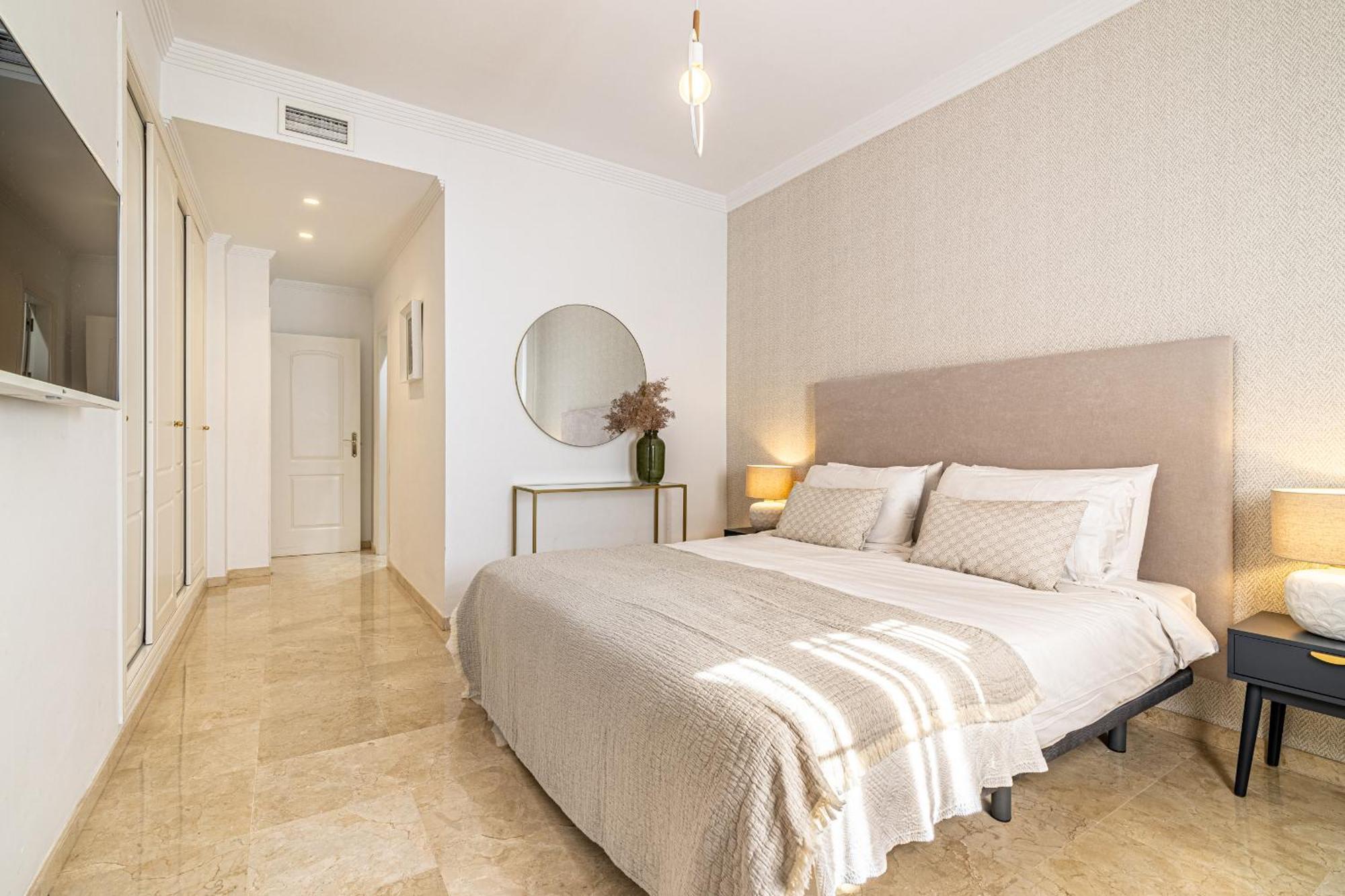 Apartment Luxury Golf - 3min To Puerto Banus Marbella