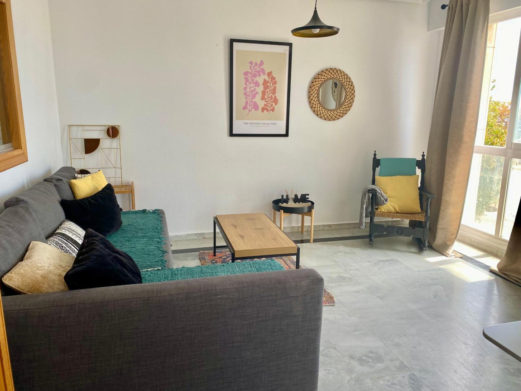 Appartement Seafront In With Pool And Garage