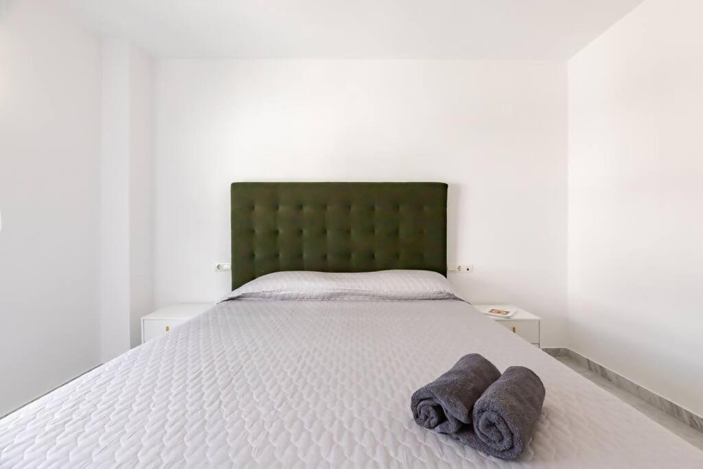Apartment Lorcrisur Corner Ph 3 Bedroom *