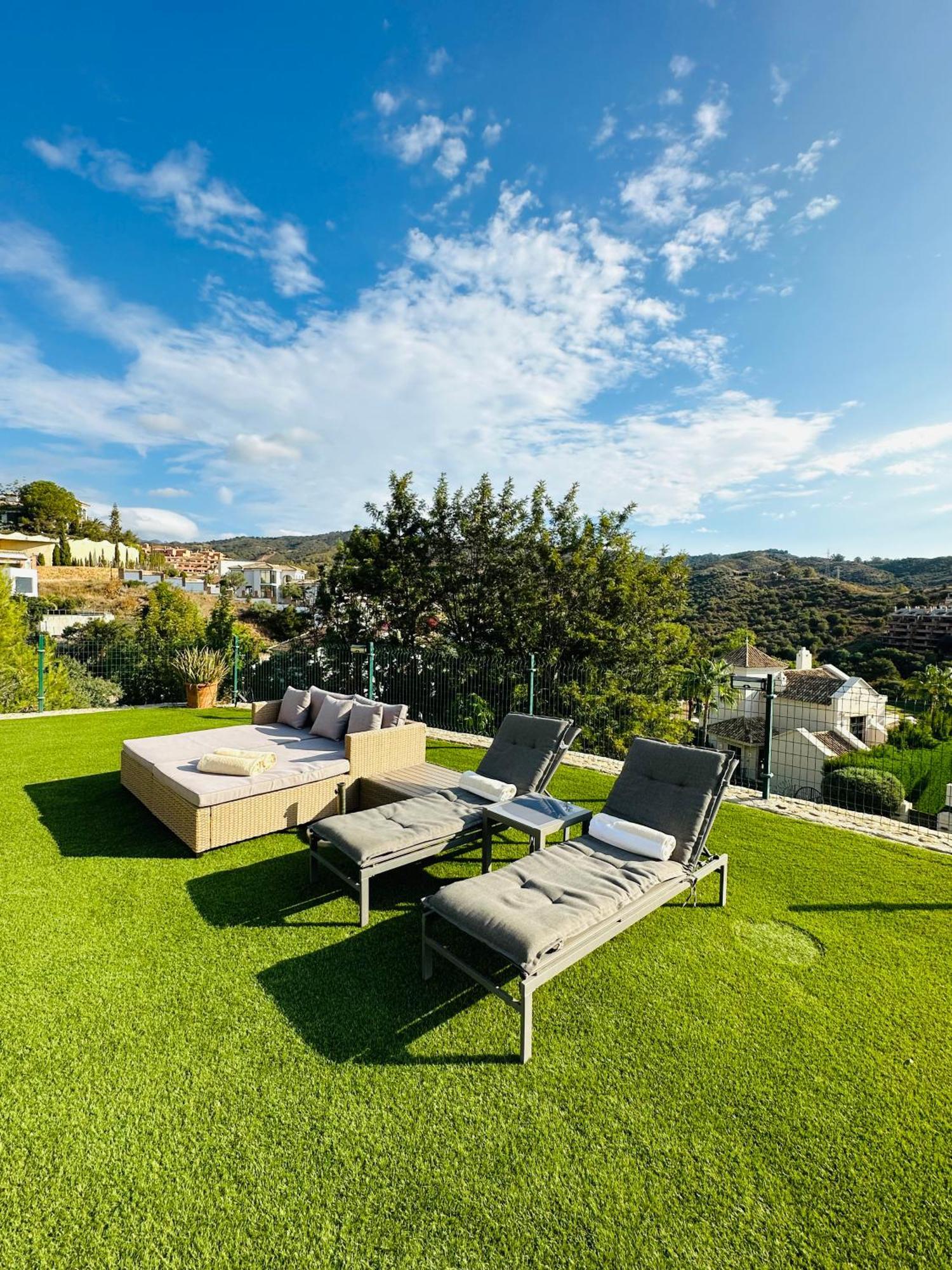 Issa Private Loft In * Marbella