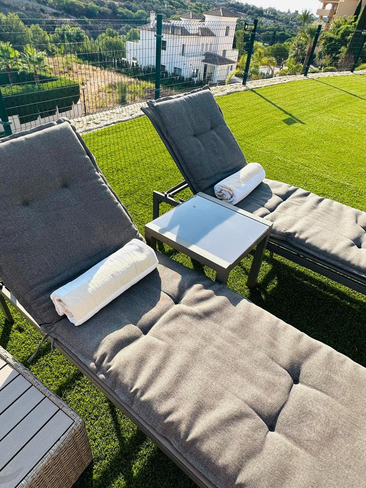 Issa Private Loft In Marbella