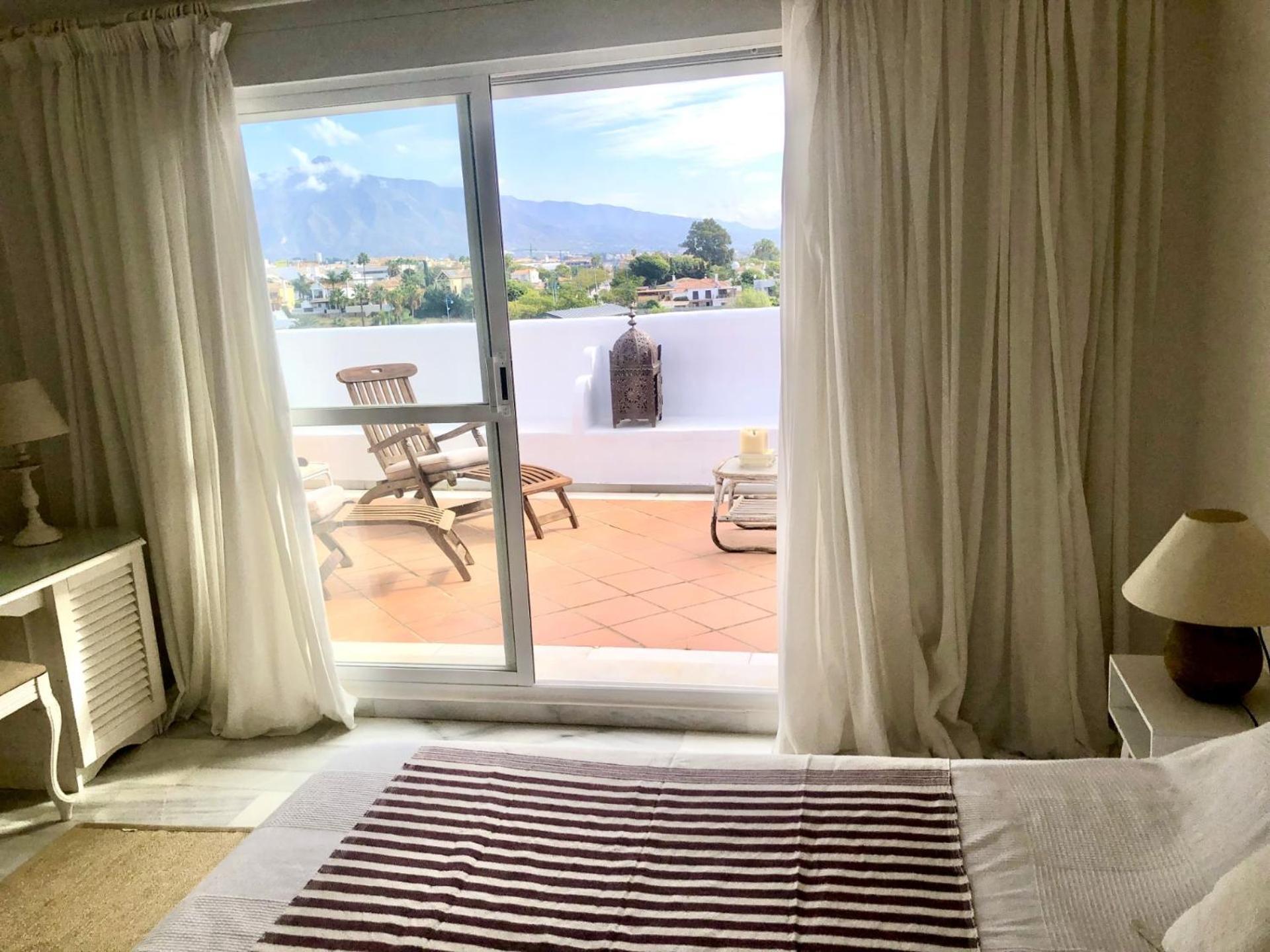 Apartment Duplex Vistas Al Golf Guadalmina Marbella
