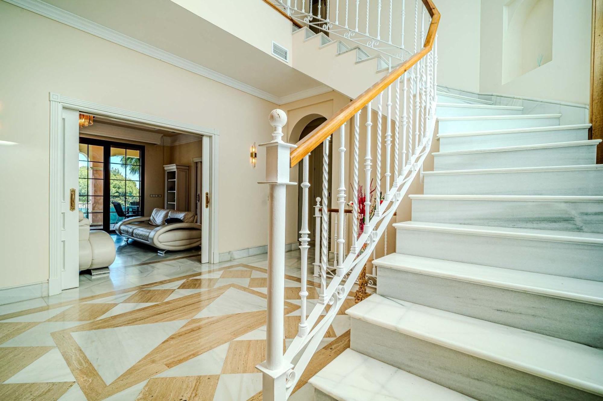 Picasso Villa *