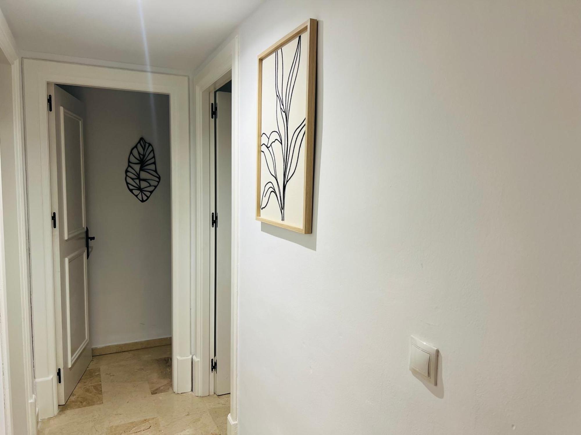 Impeccable Large With Immense Terrace And Private Garden Overlooking The Mountain, Featuring 2 Bedrooms And Sleeping Up To 4 Guests Located 100 Meters From Plaza Maestranza Apartment