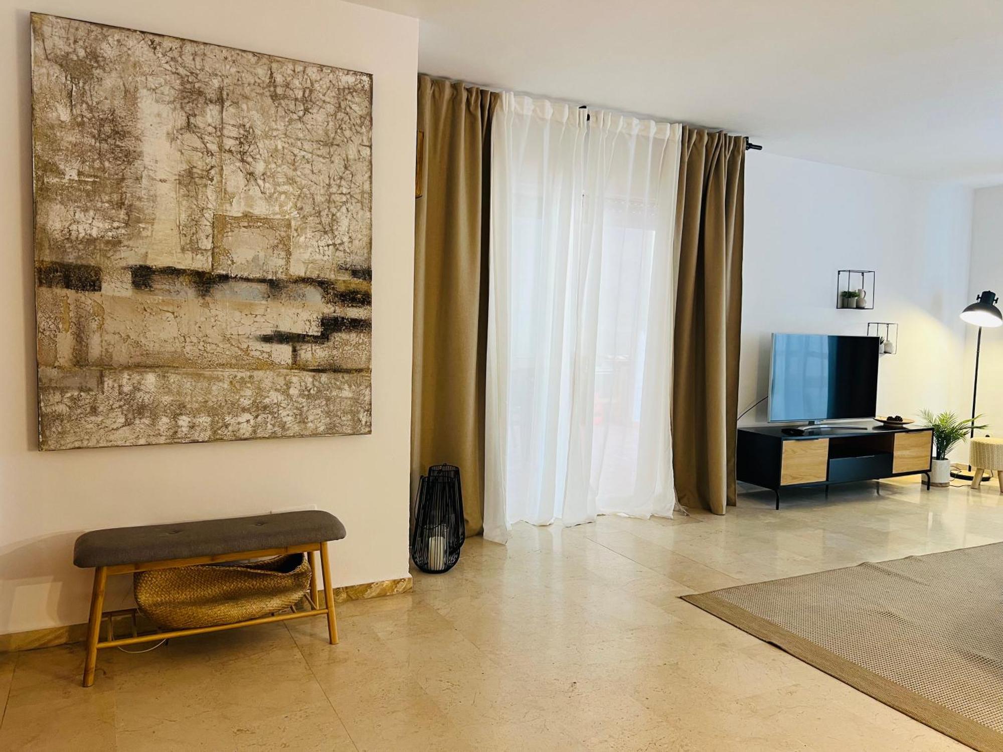 Apartment Impeccable Large With Immense Terrace And Private Garden Overlooking The Mountain, Featuring 2 Bedrooms And Sleeping Up To 4 Guests Located 100 Meters From Plaza Maestranza