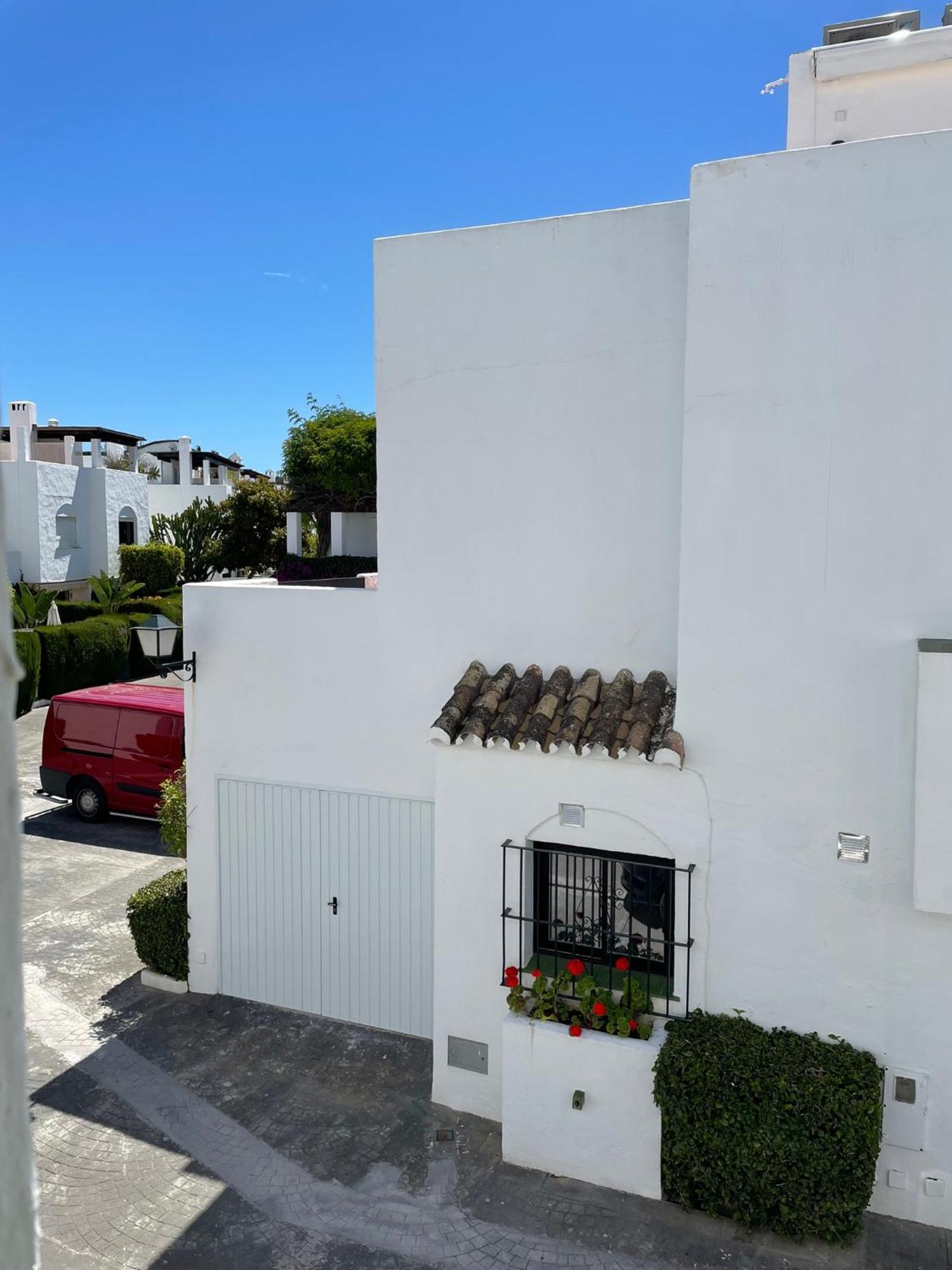 Homely Guadalvillas 128 Holiday home