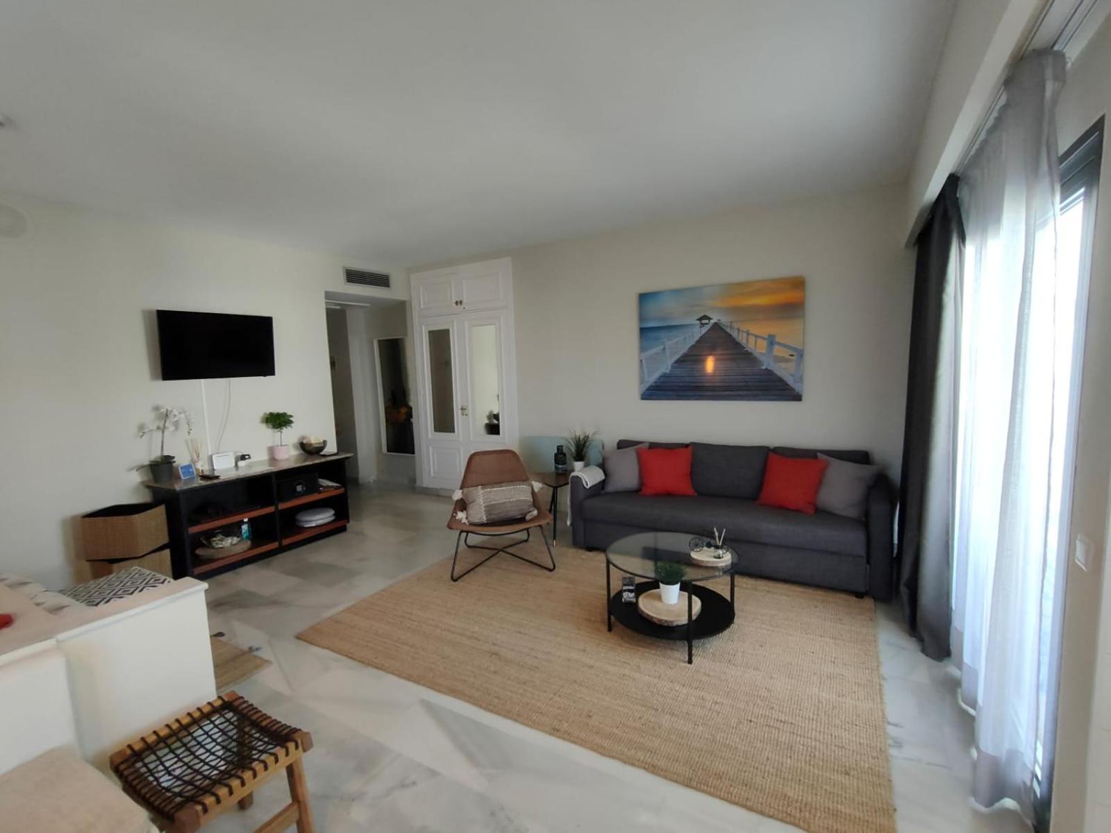 New & Beautiful Loft In Puerto Banus Apartment