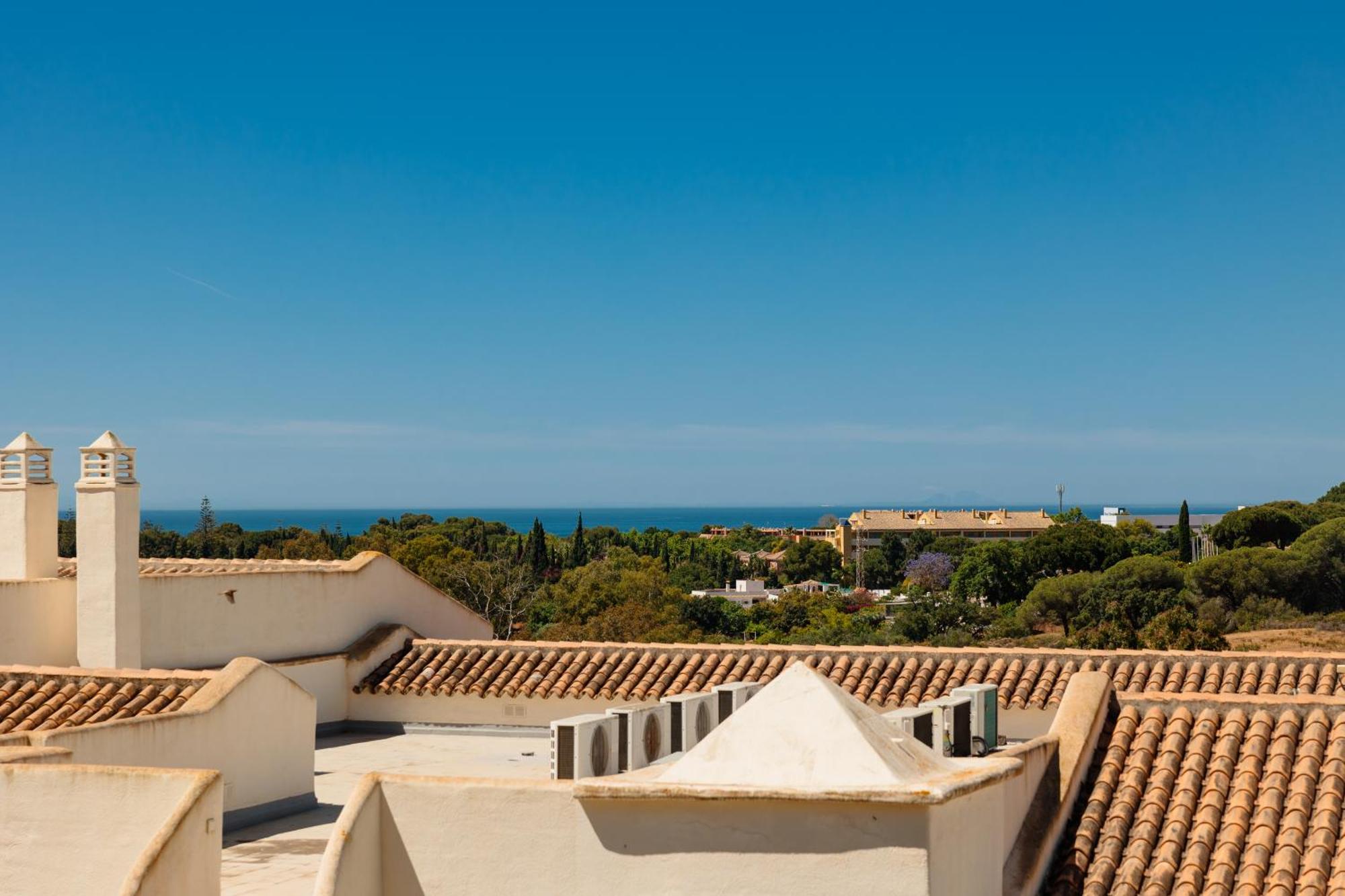 With Private Terrace, Just 10 Minutes By Car From Elviria Beach, Marbella