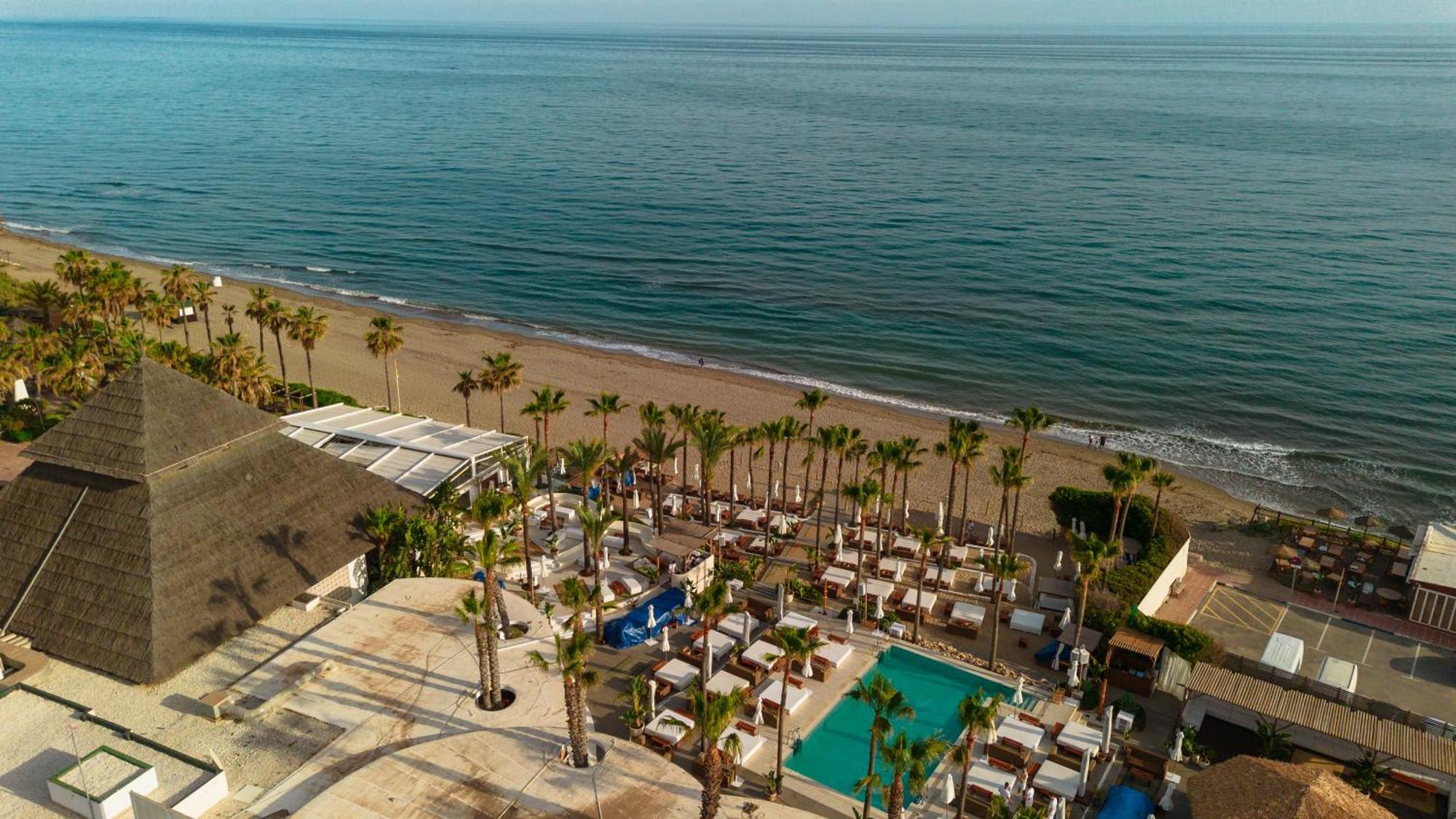 Apartment With Pool And Private Terrace With Sea Views In Elviria Appartement
