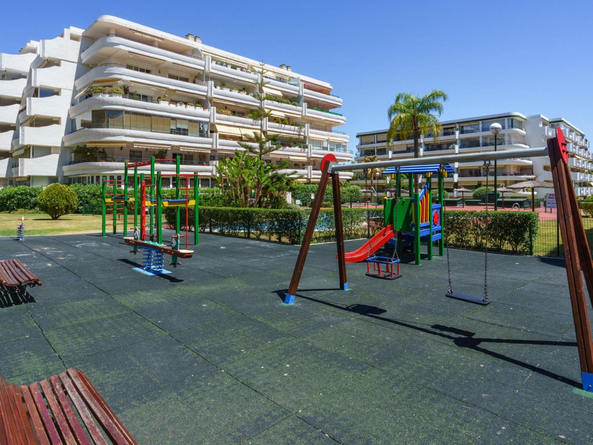 Campos De Guadalmina By Interhome Appartement *