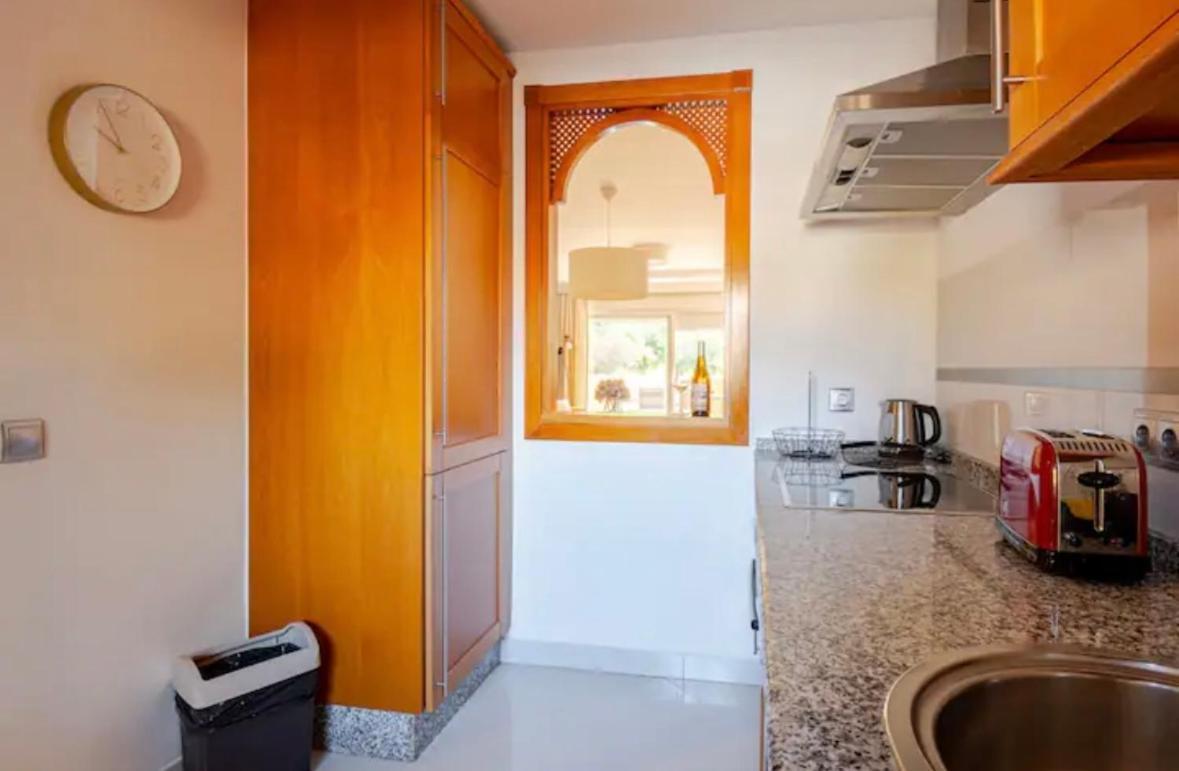 Appartement Luxury 2 Bedroom Apartment, Close To The Sea And The Golf Course, Aloha Hills Club