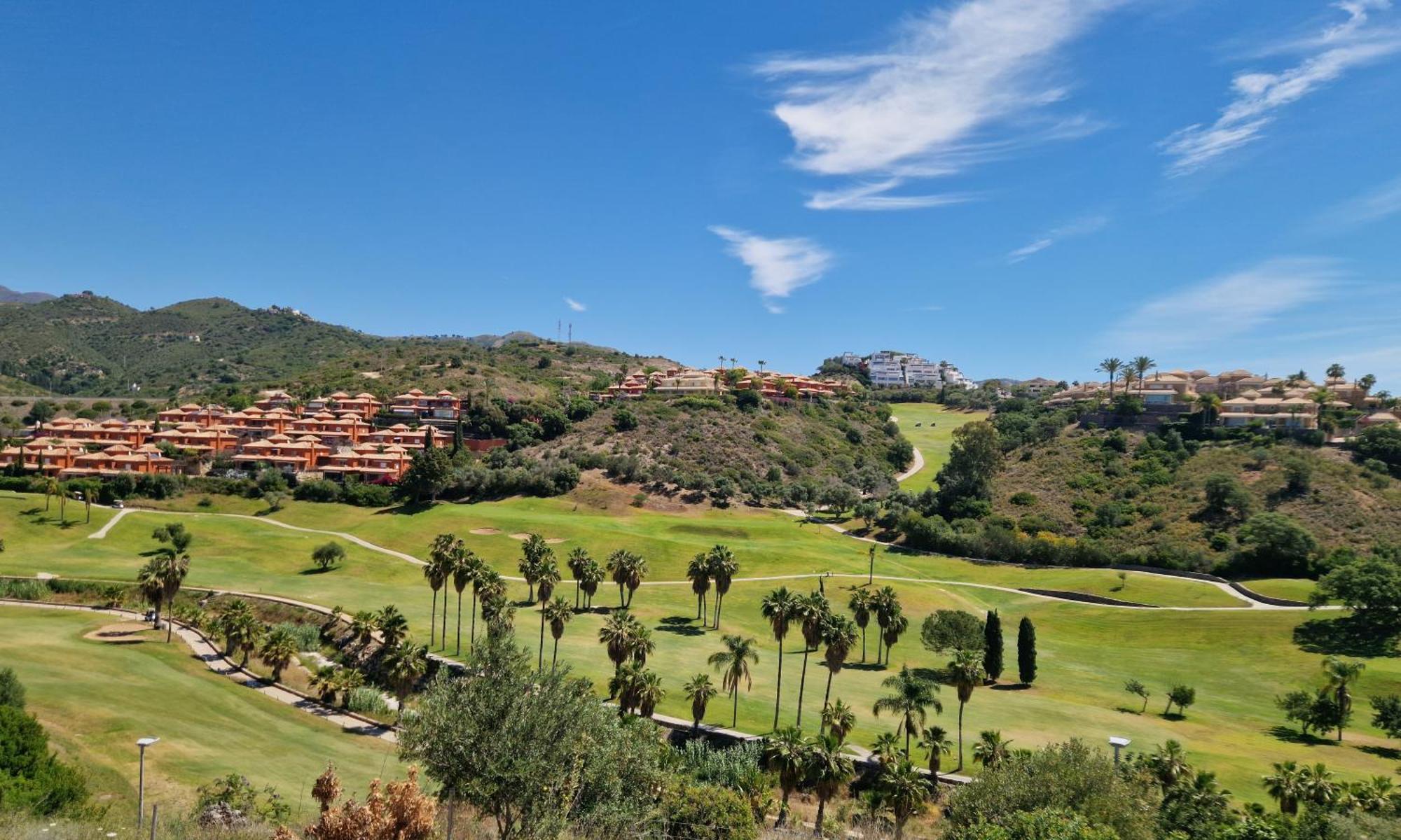 Apartamento Elegant 3 Bedroom Next To Santa Clara Golf Marbella