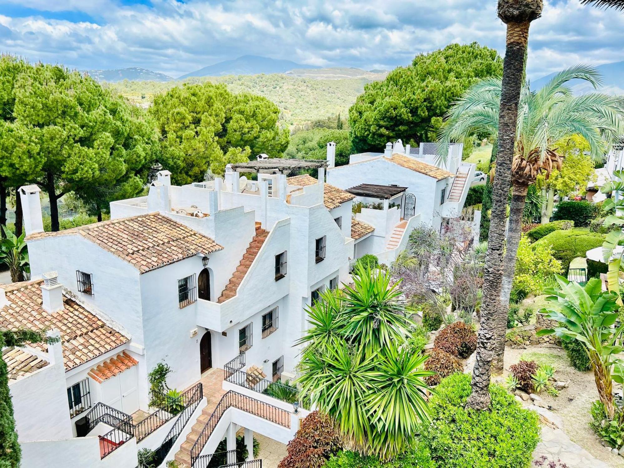 Duplex In Puerto Banus, Apartment Marbella
