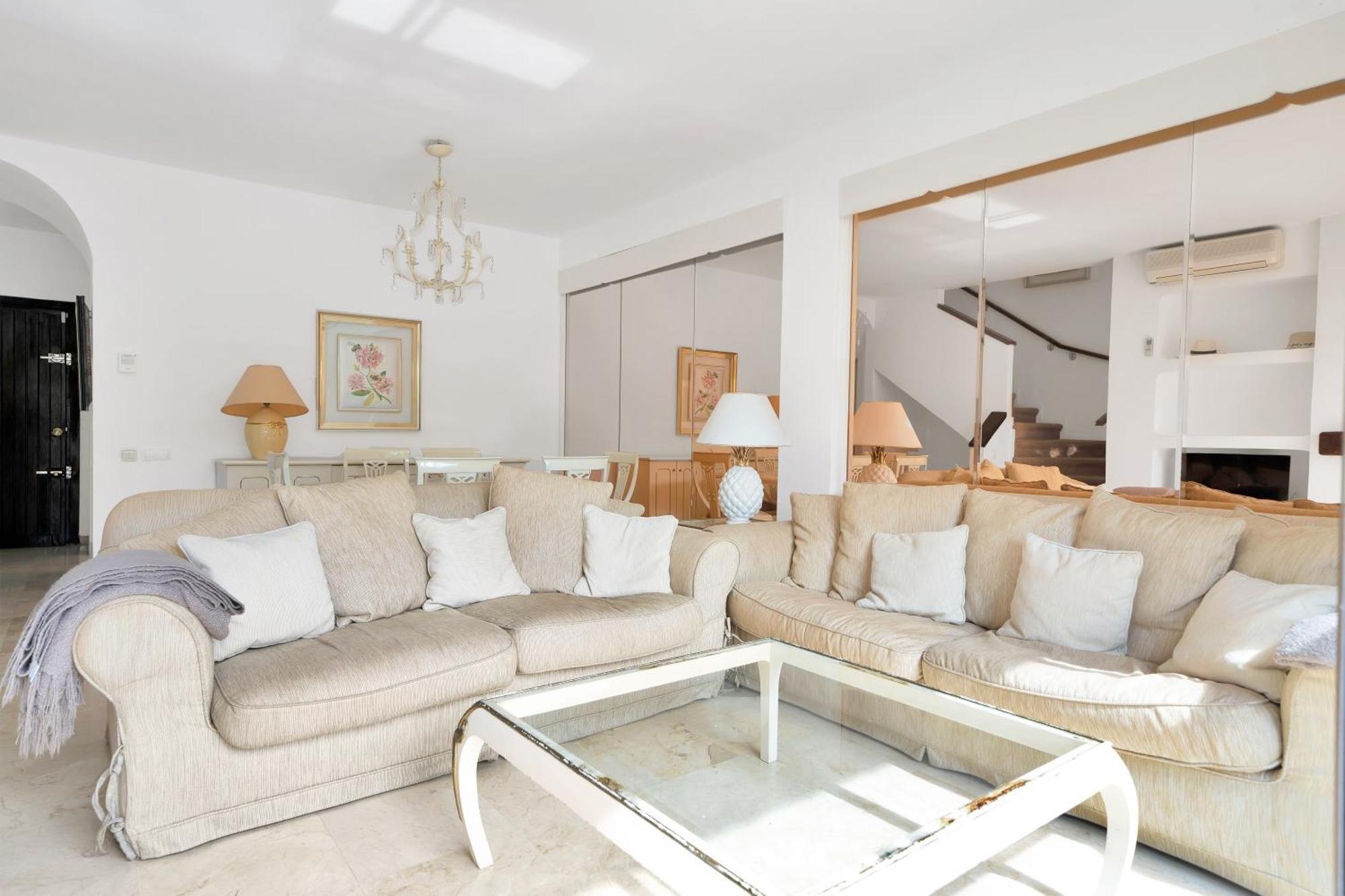 Beachside House Mariabanus *