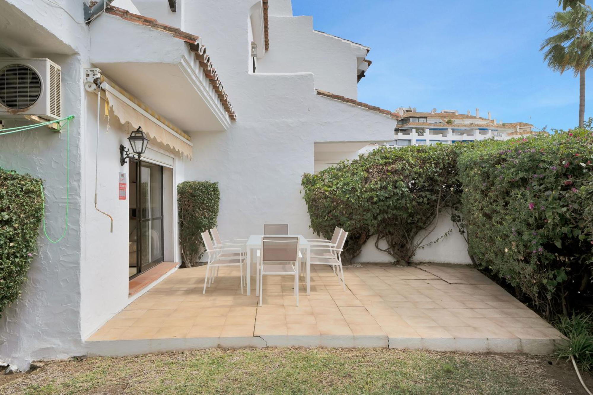 Holiday home Beachside House Mariabanus