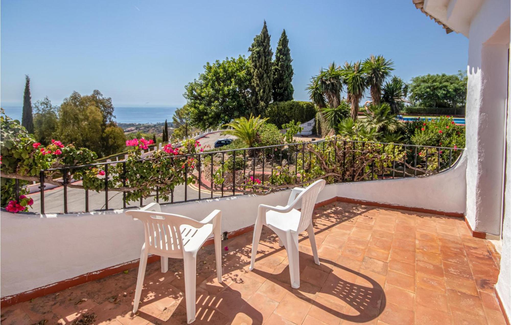 Gorgeous In With House Sea View