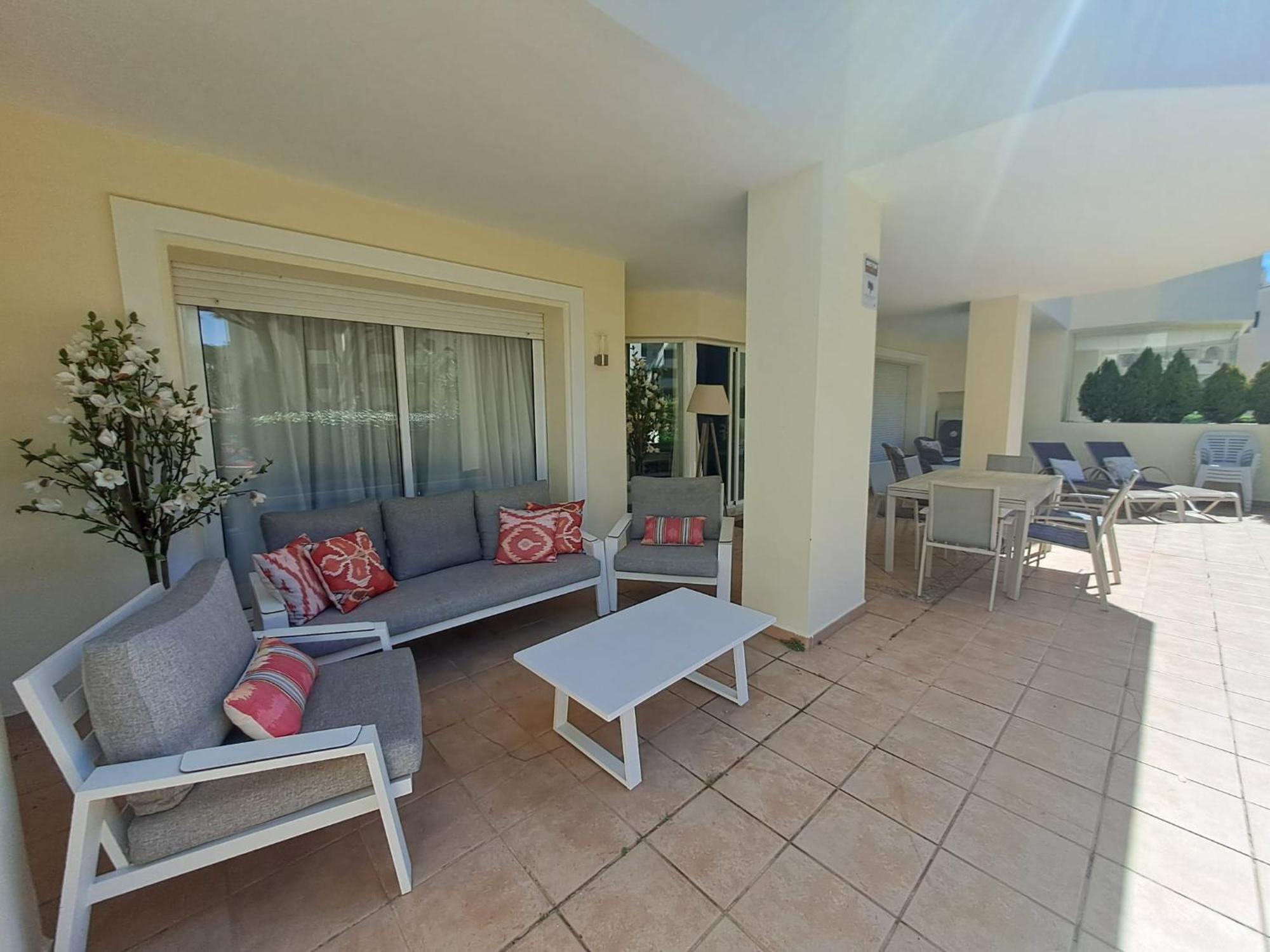 Hacienda Playa Elviria 300 M Playa,jardin , 2 Hab ,marbella