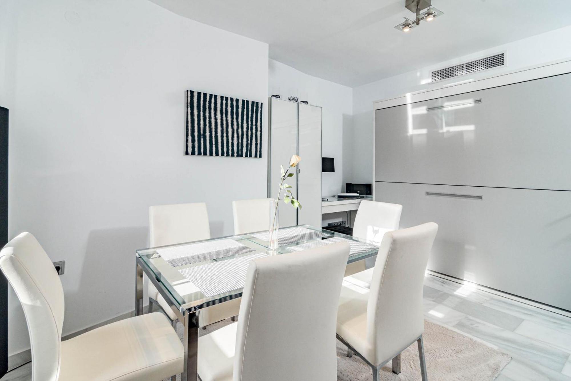 Mr- Cozy 4 Sleep Flat In Marbella, Great Location Appartement *