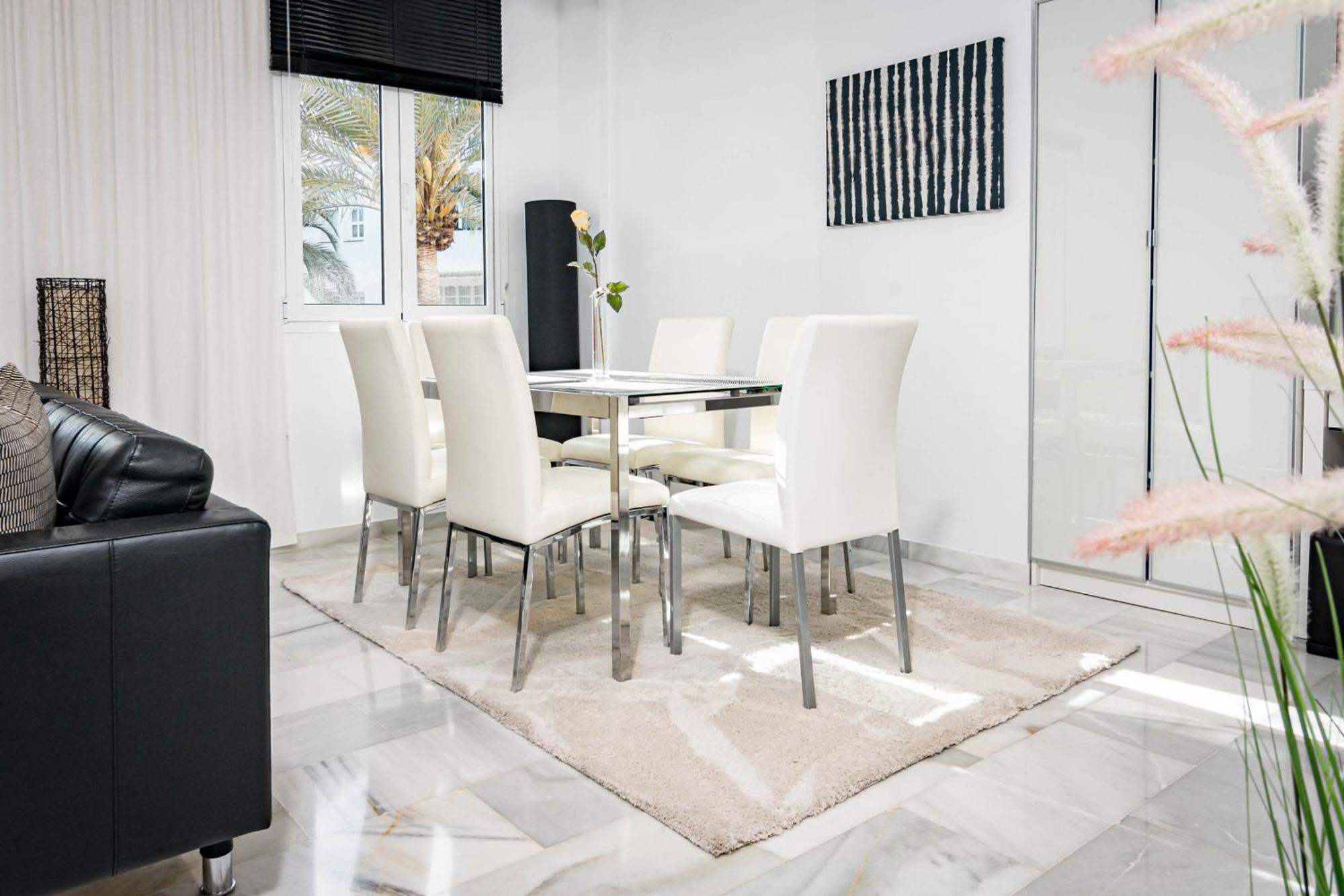 Mr- Cozy 4 Sleep Flat In Marbella, Great Location Appartement Marbella