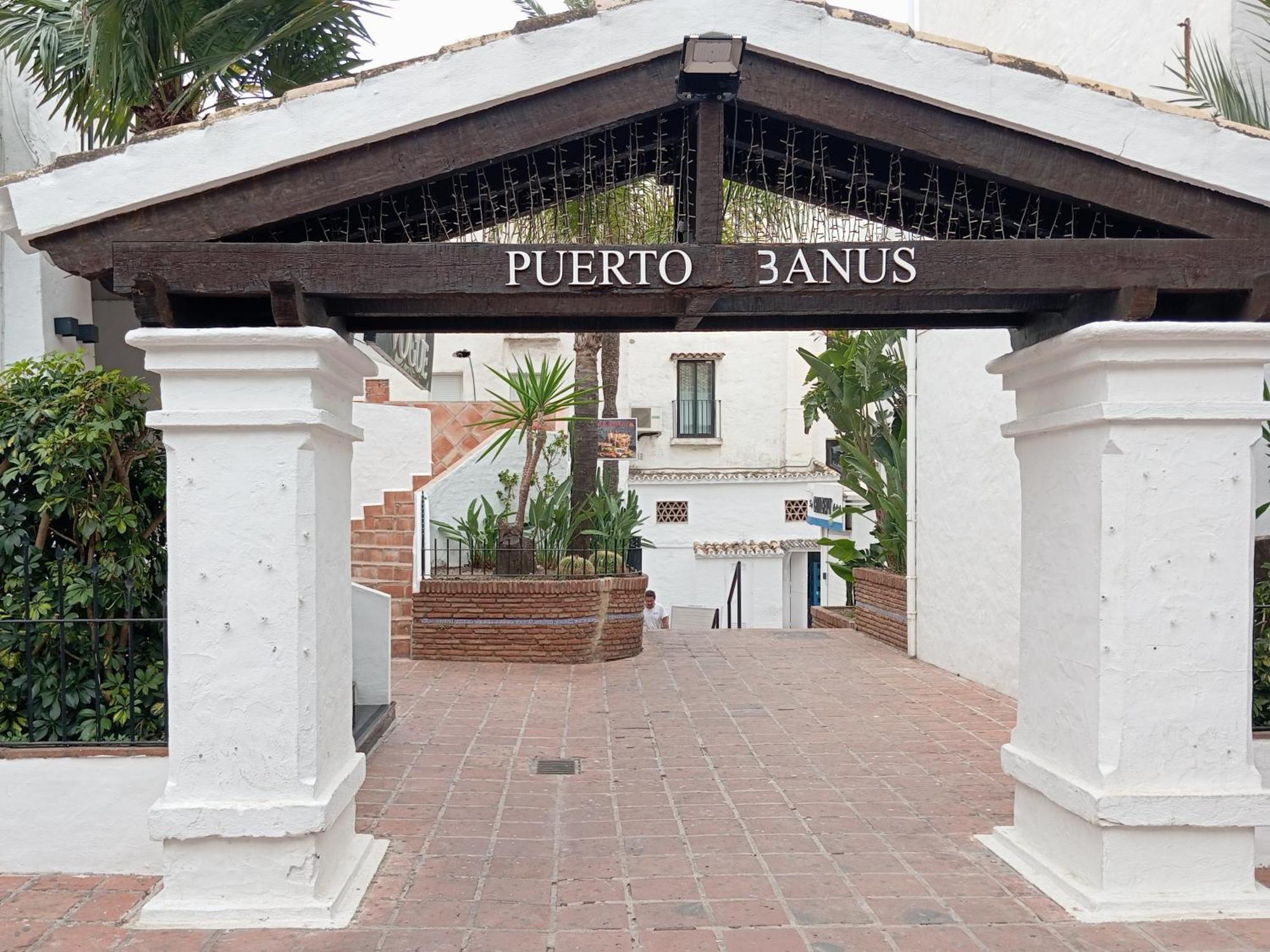 Sea Front In Puerto Banus Marbella