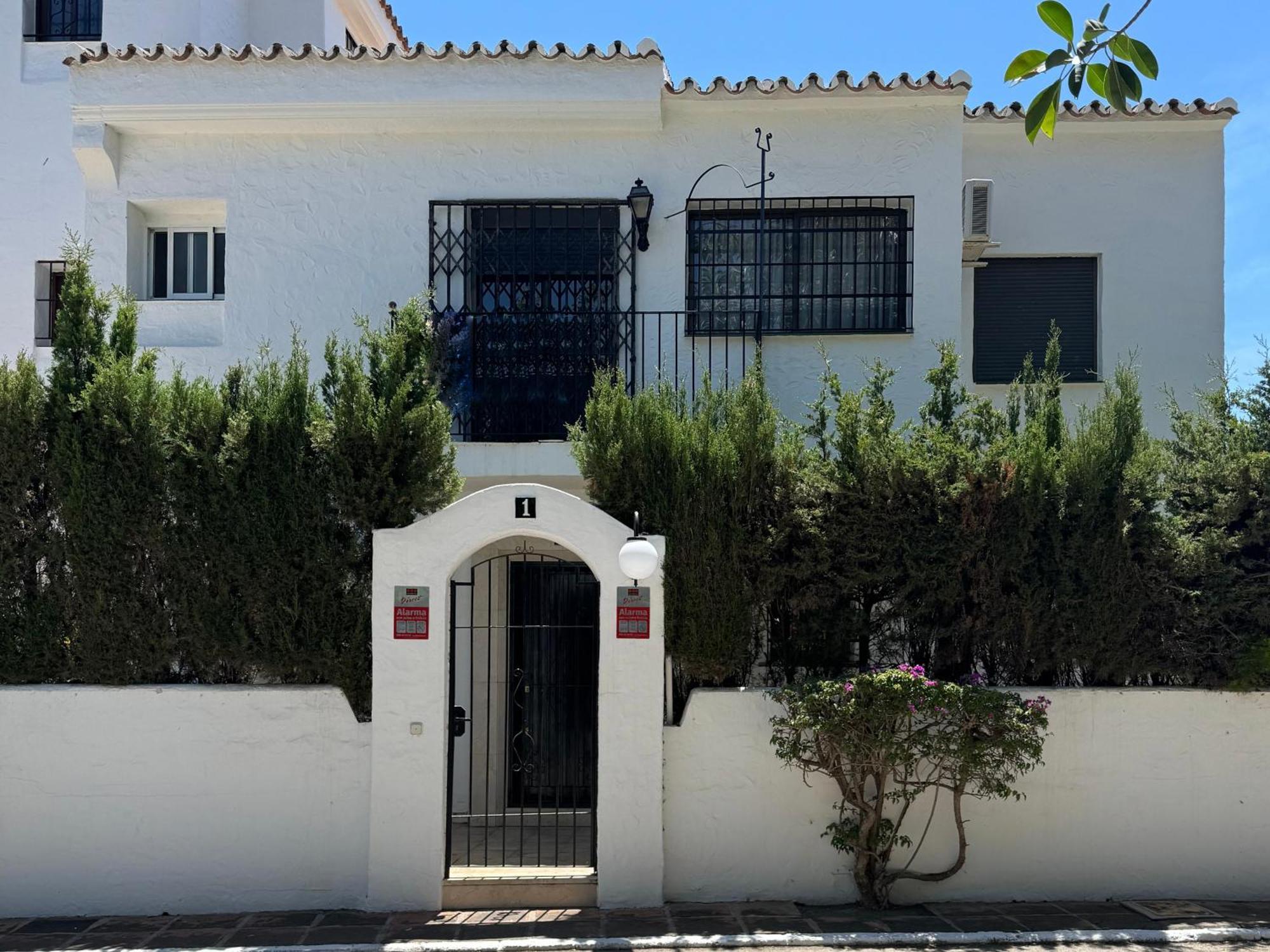 Beachside House Mariabanus Holiday home *