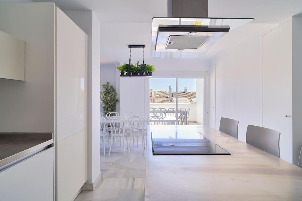 Apartment Superbe Avec Jaccuzi Marbella