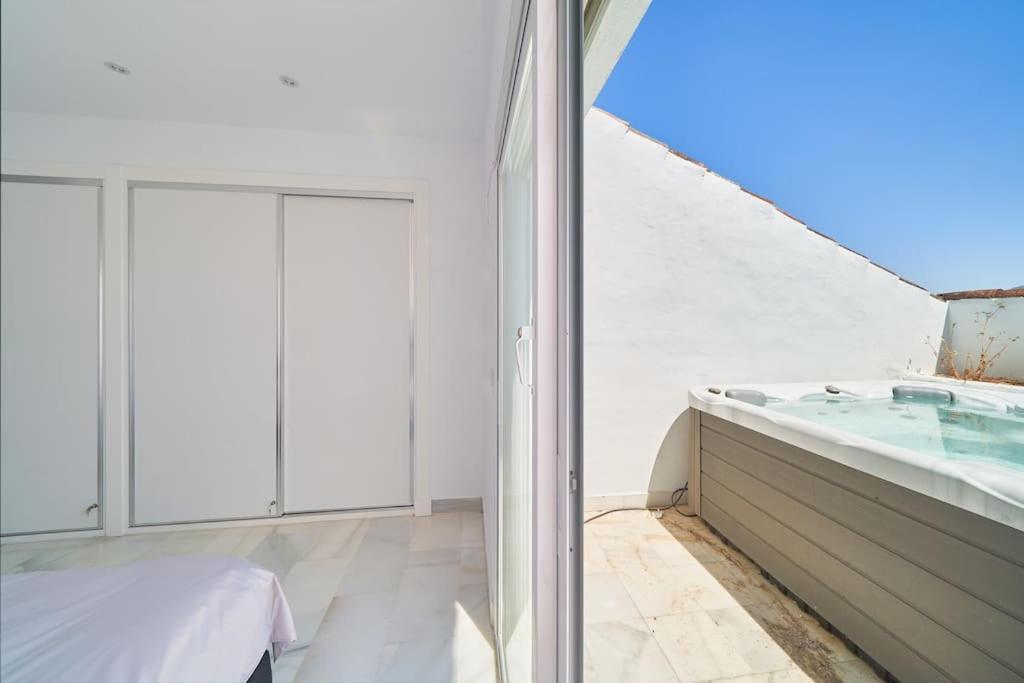 Superbe Avec Jaccuzi Apartment