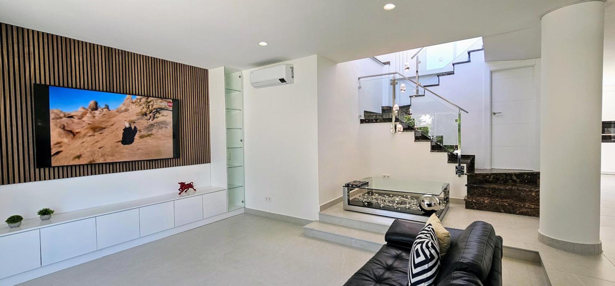6 Bedrooms New Luxury With Private Pool And Jacuzzi Marbella