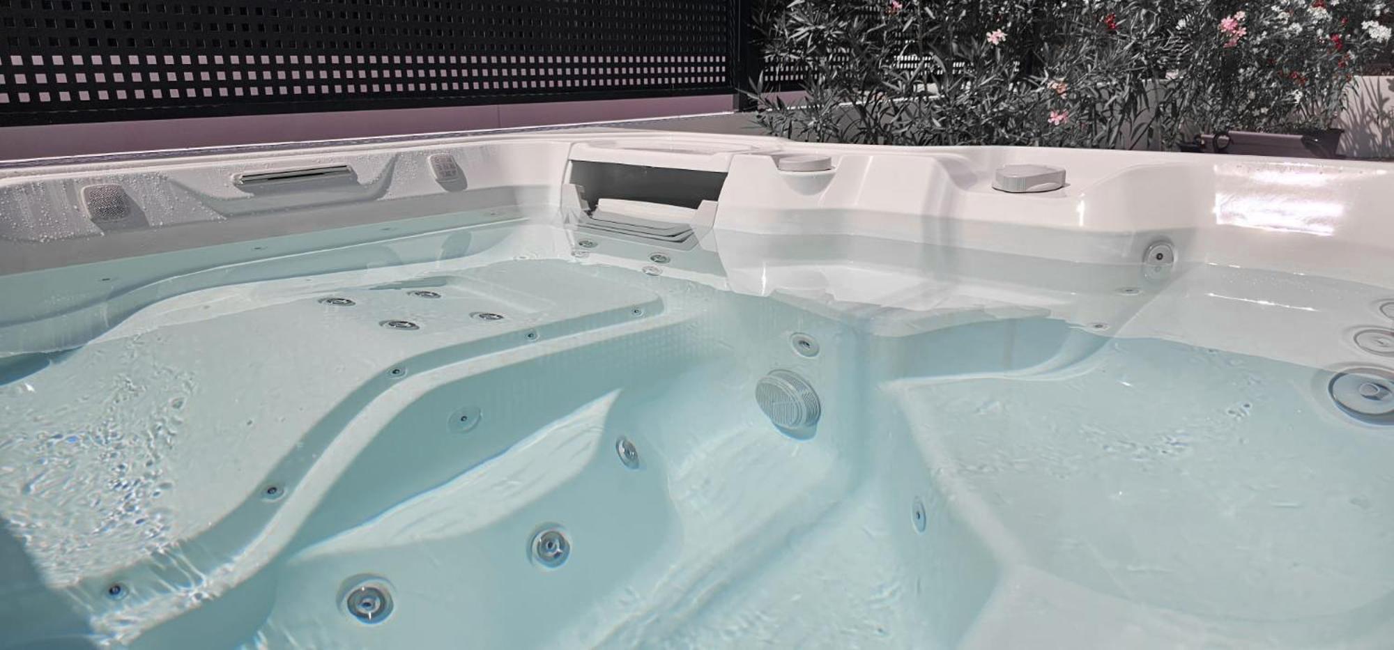 Pousada 6 Bedrooms New Luxury With Private Pool And Jacuzzi Marbella