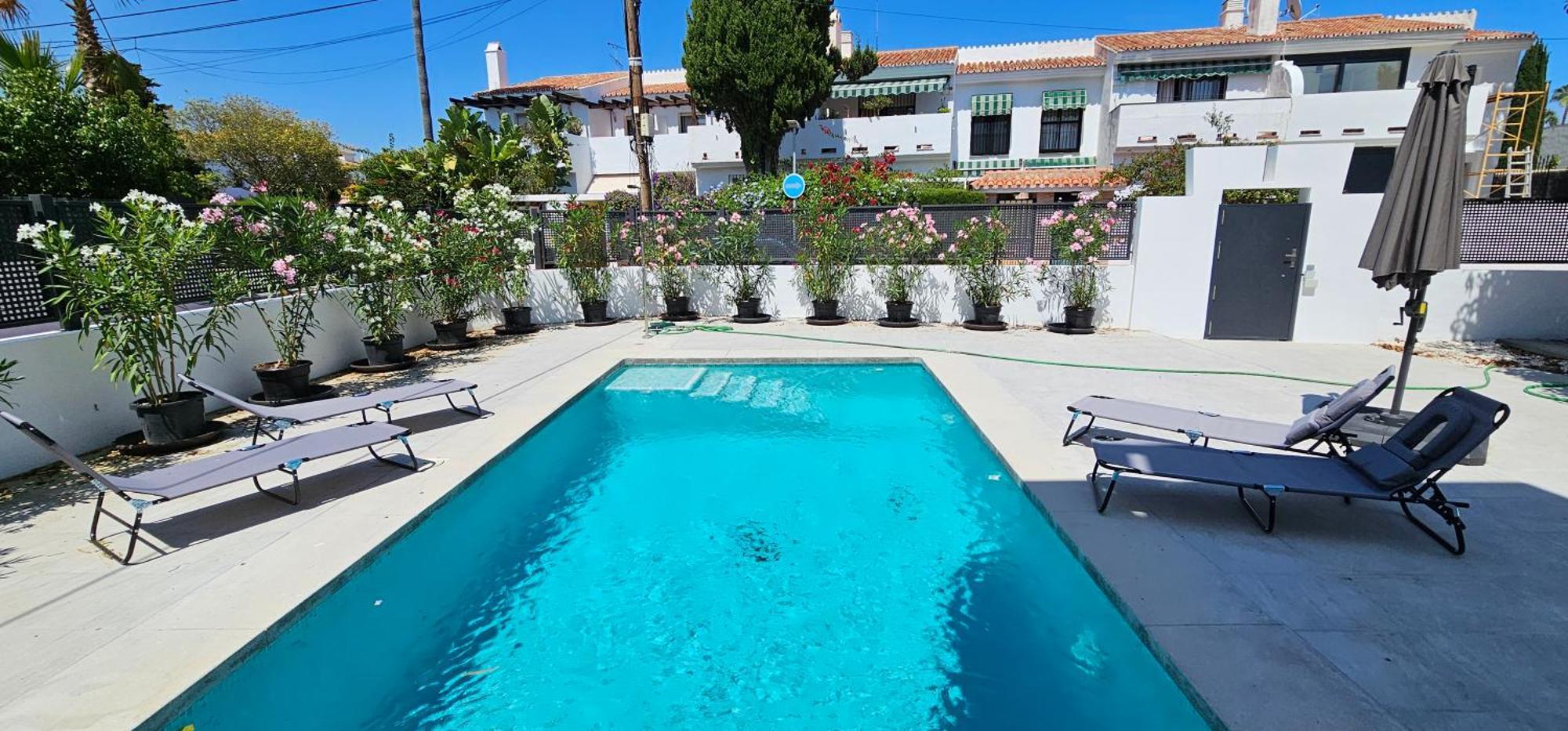6 Bedrooms New Luxury With Private Pool And Jacuzzi *